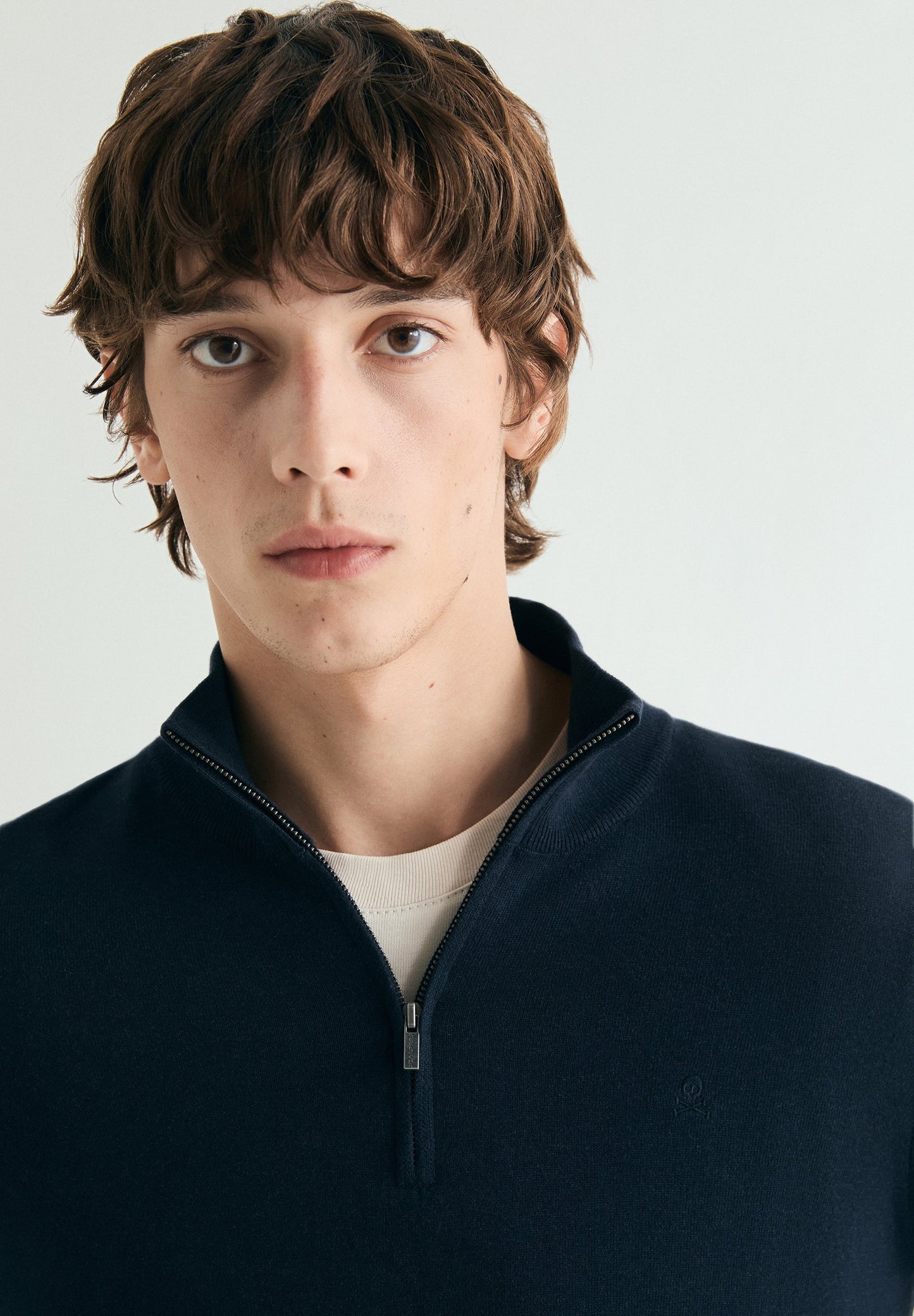 HIGH NECK KNIT SWEATER