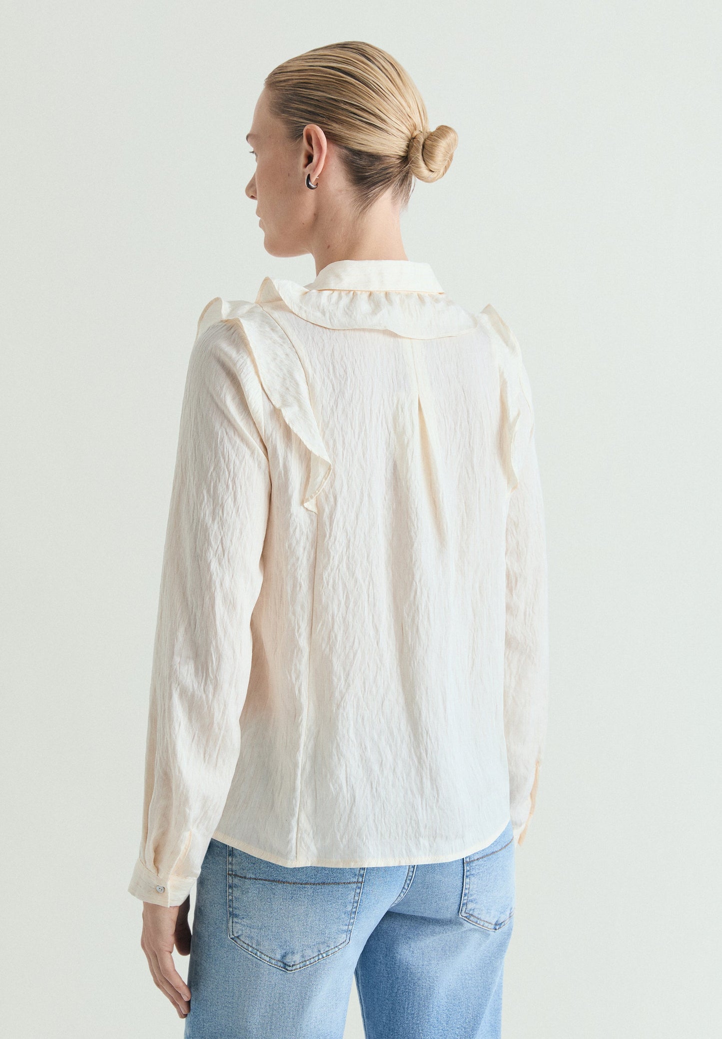 COTTON RUFFLED BLOUSE
