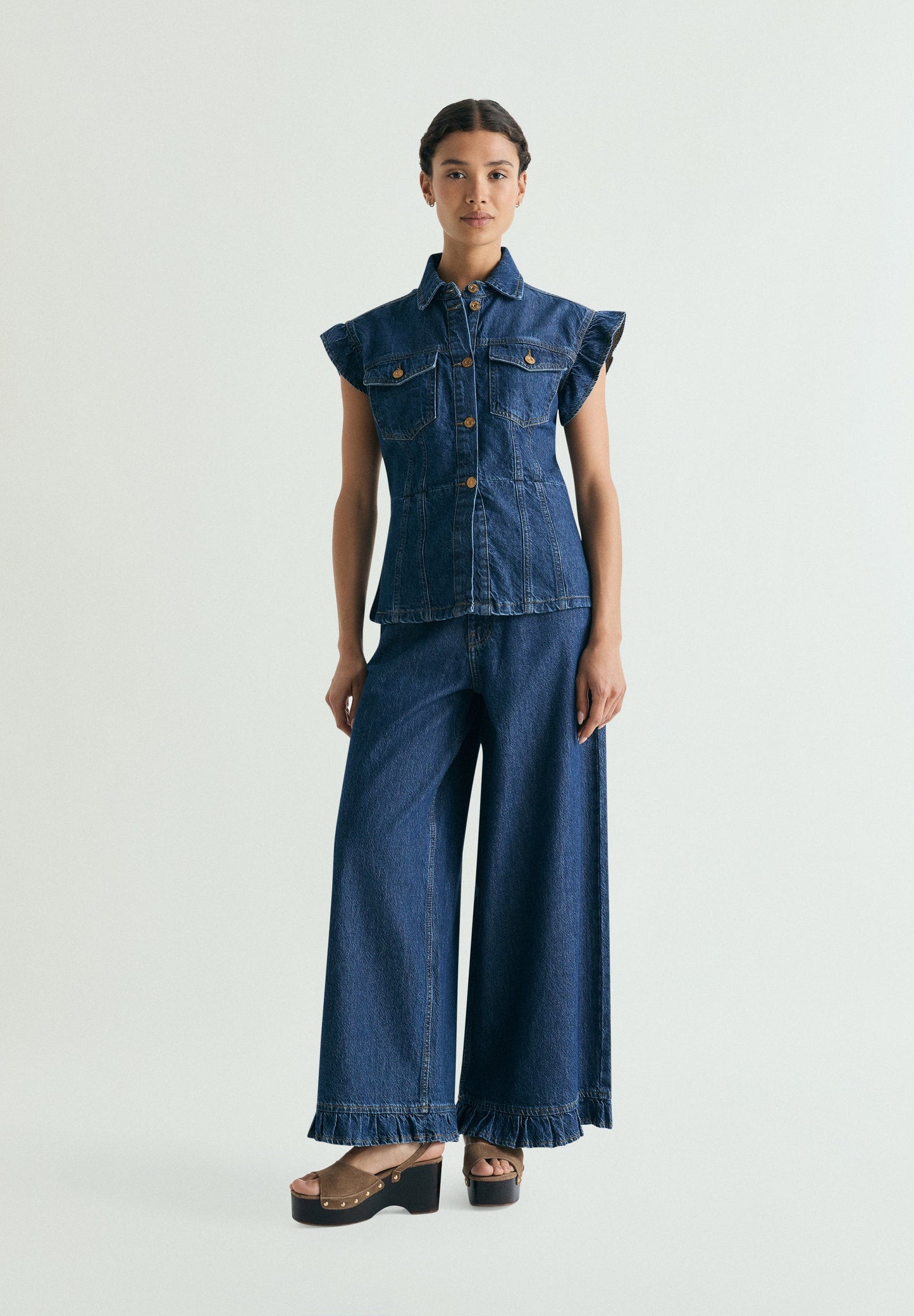 DENIM SHIRT WITH RUFFLED SLEEVE