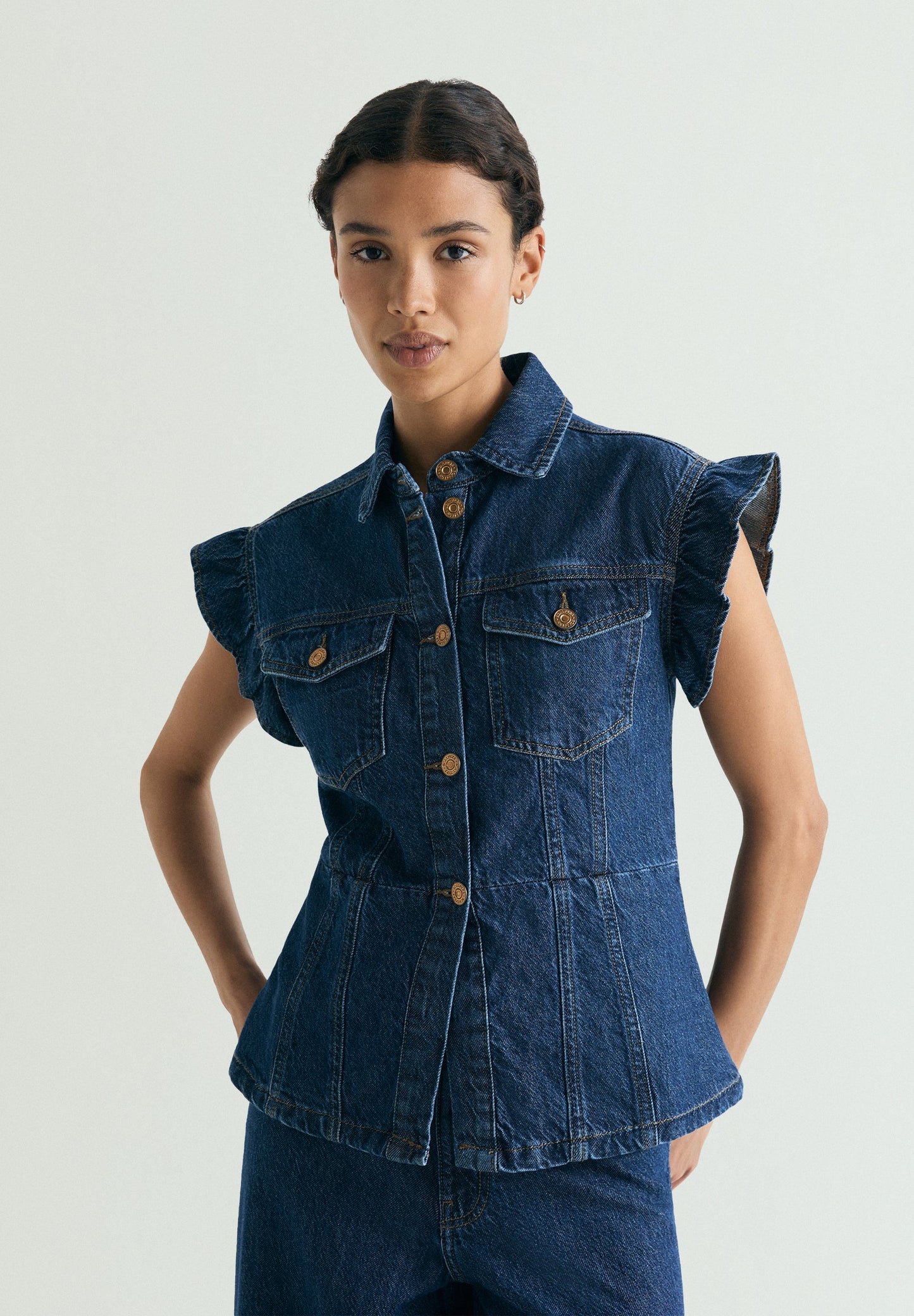 DENIM SHIRT WITH RUFFLED SLEEVE