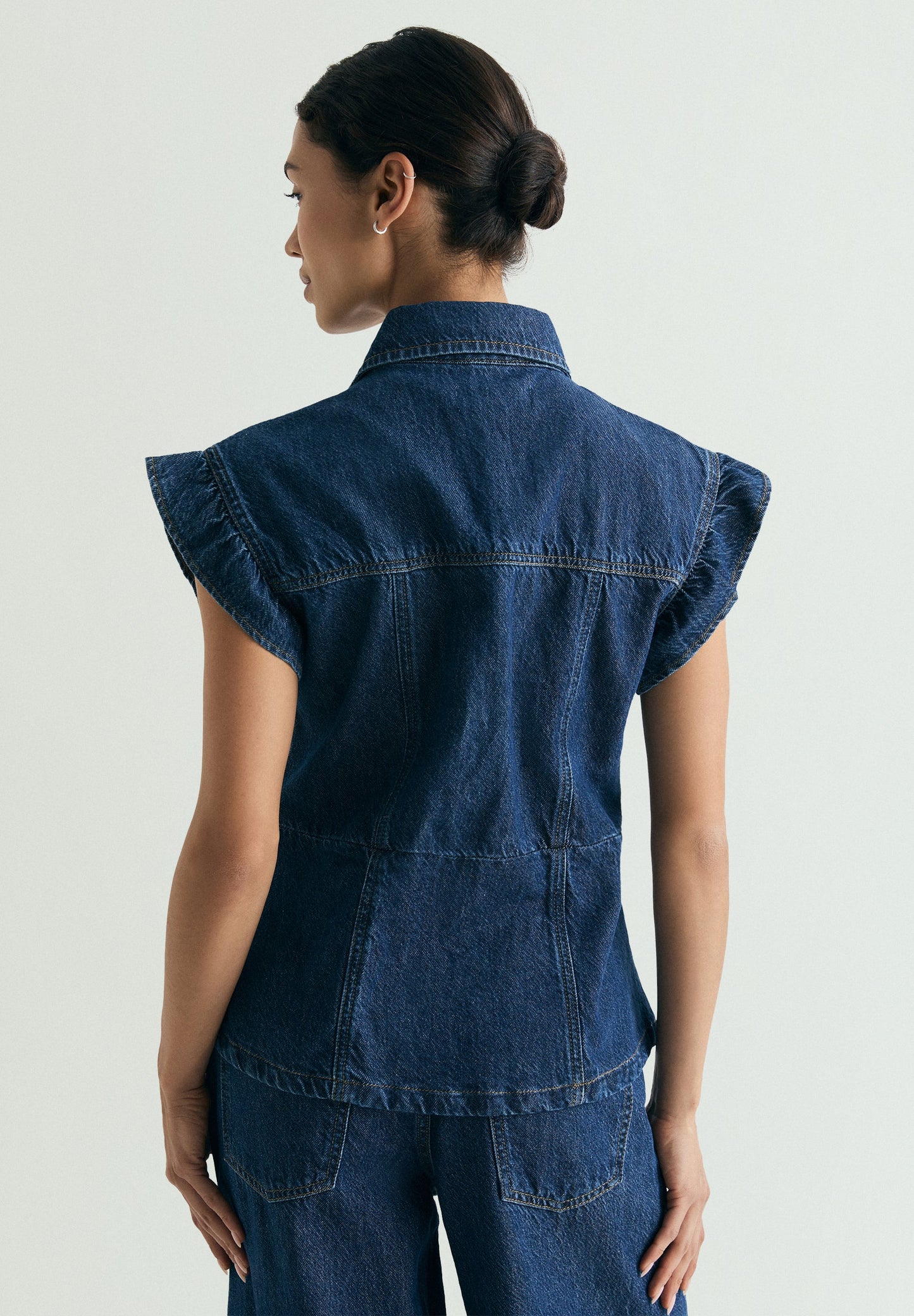 DENIM SHIRT WITH RUFFLED SLEEVE