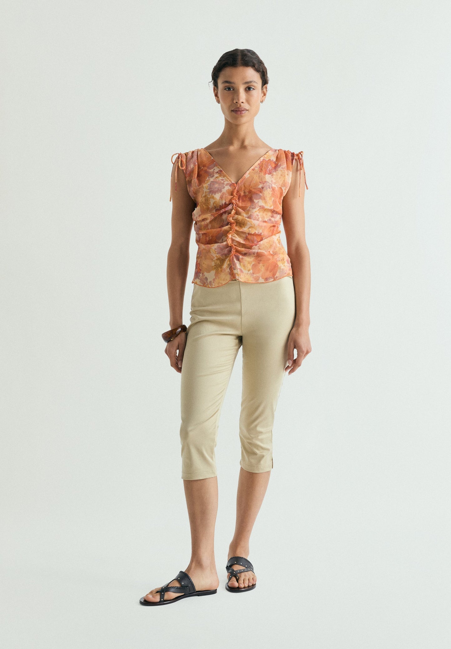 FLORAL GATHERED BLOUSE