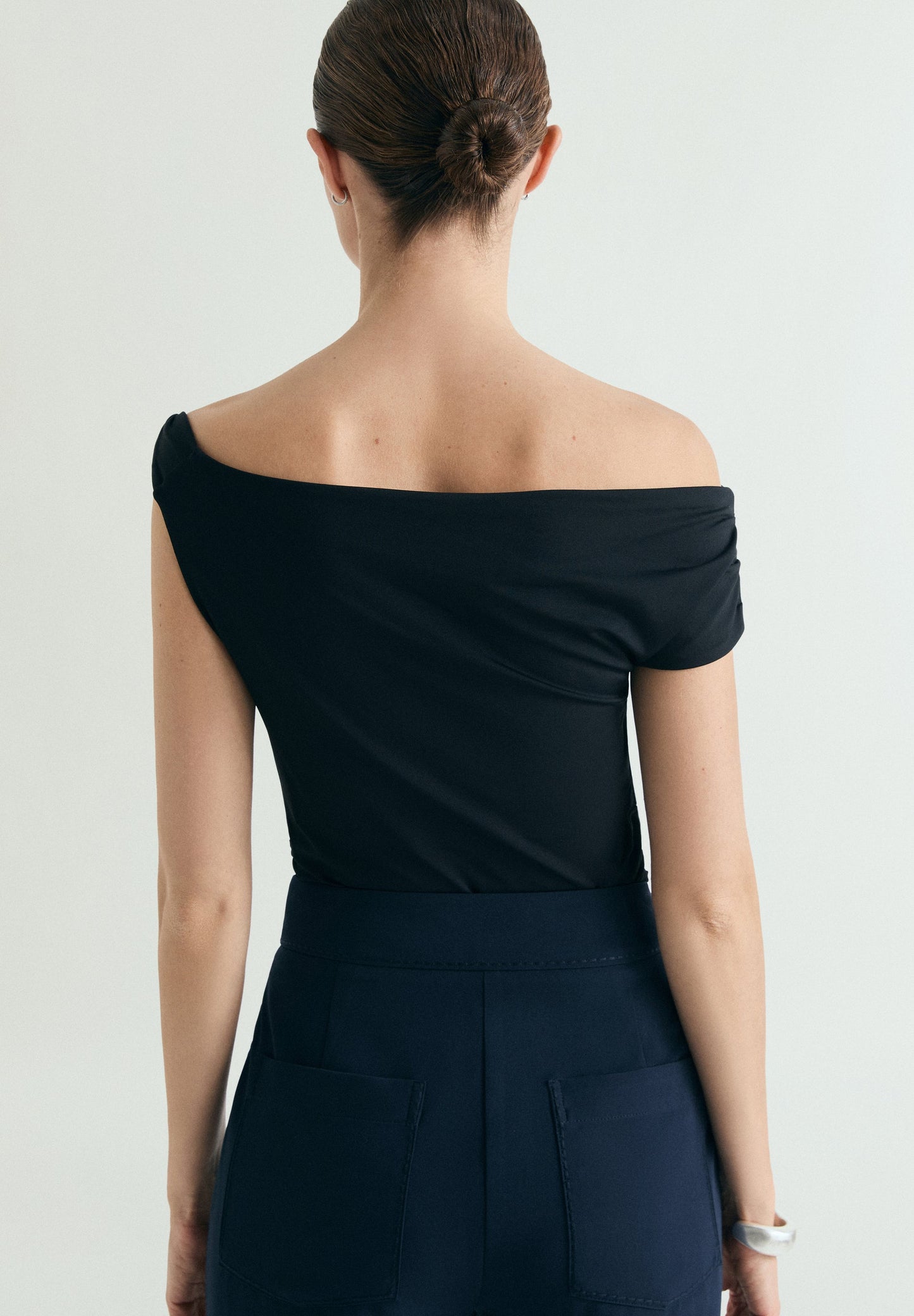 ASYMMETRIC DRAPED T-SHIRT