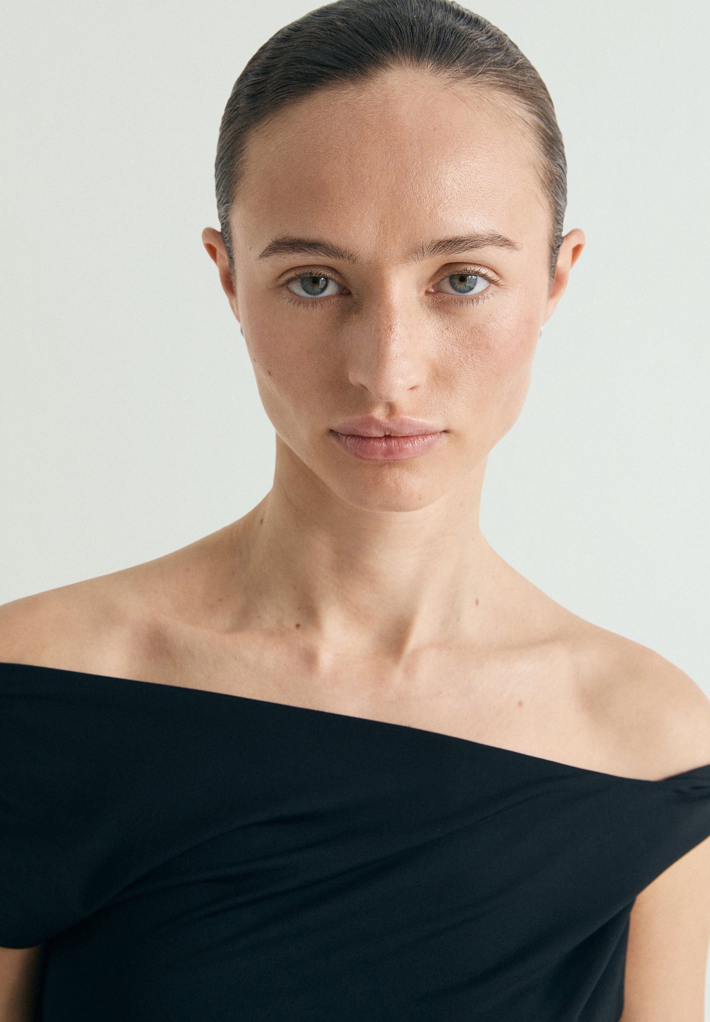 ASYMMETRIC DRAPED T-SHIRT