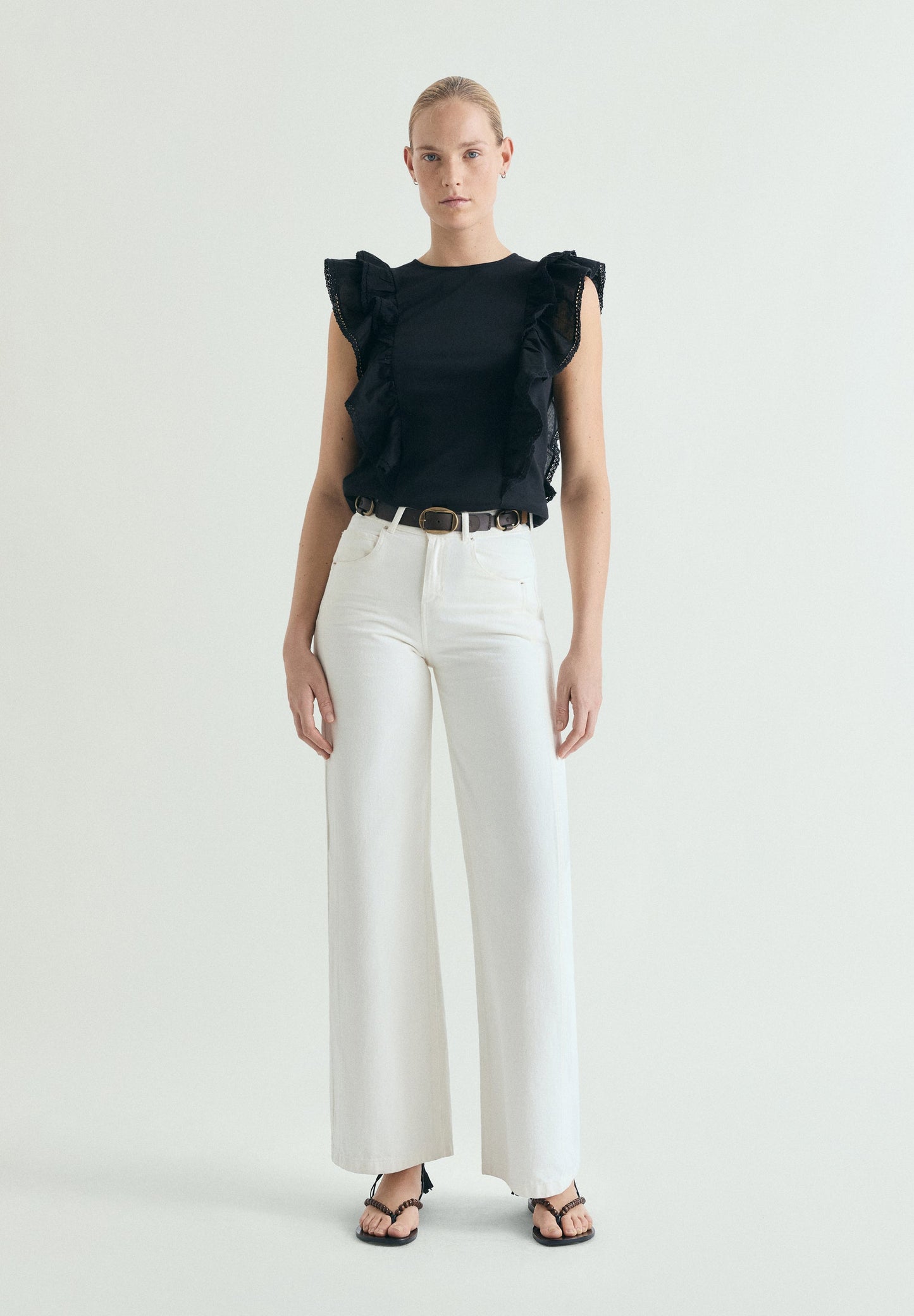 COTTON RUFFLES T-SHIRT