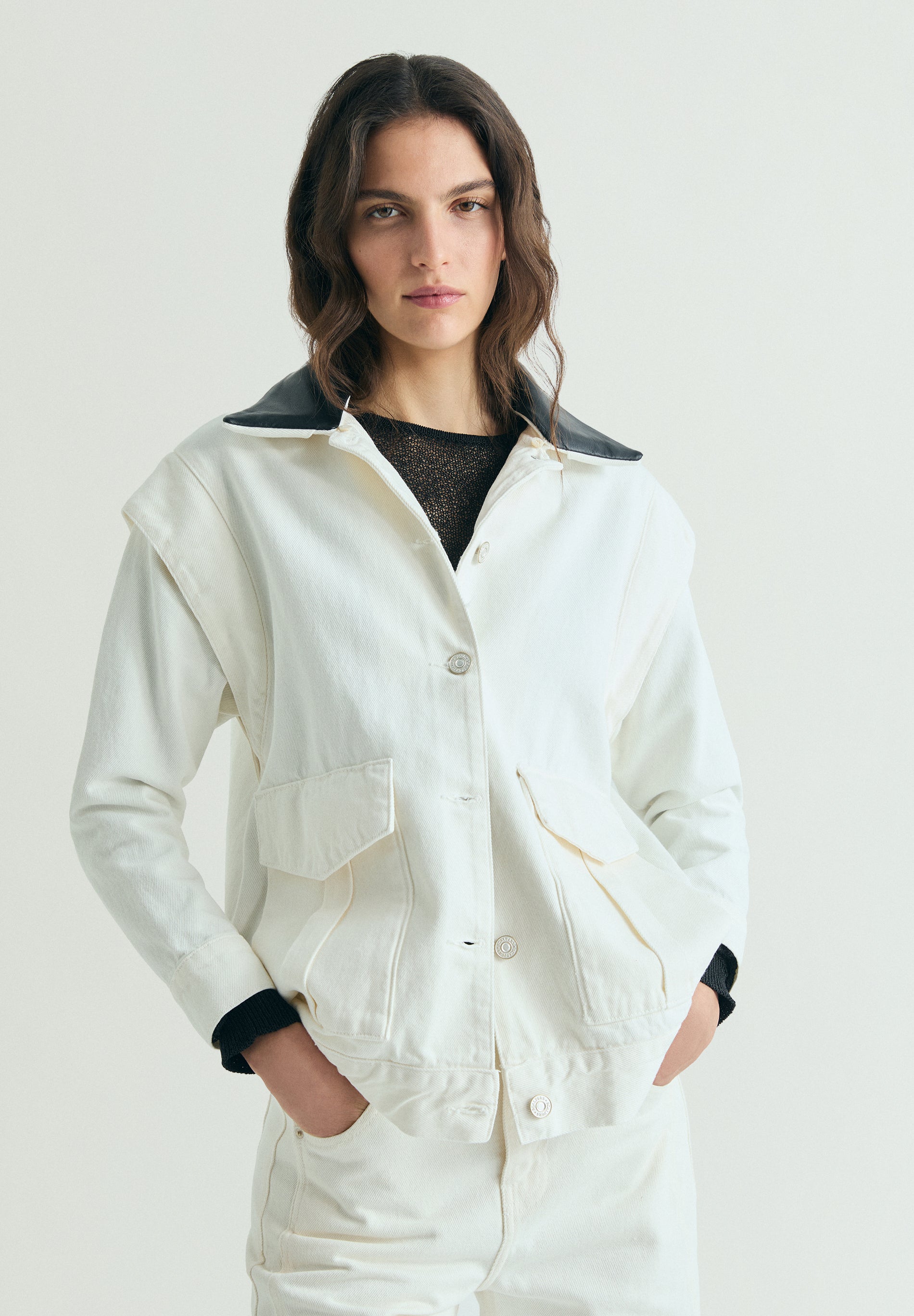 CONTRAST DENIM JACKET