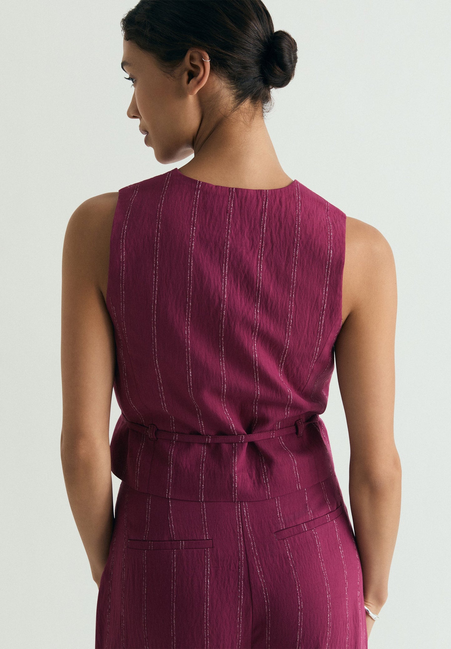 LONG DOUBLE-BREASTED WAISTCOAT