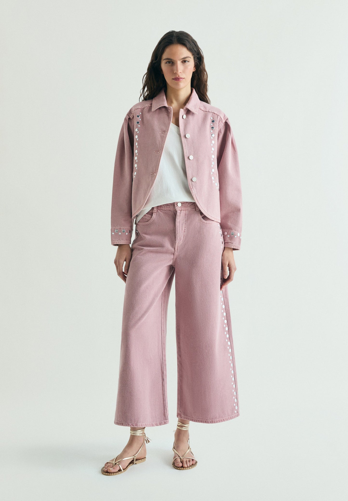 STUDDED CULOTTE JEANS