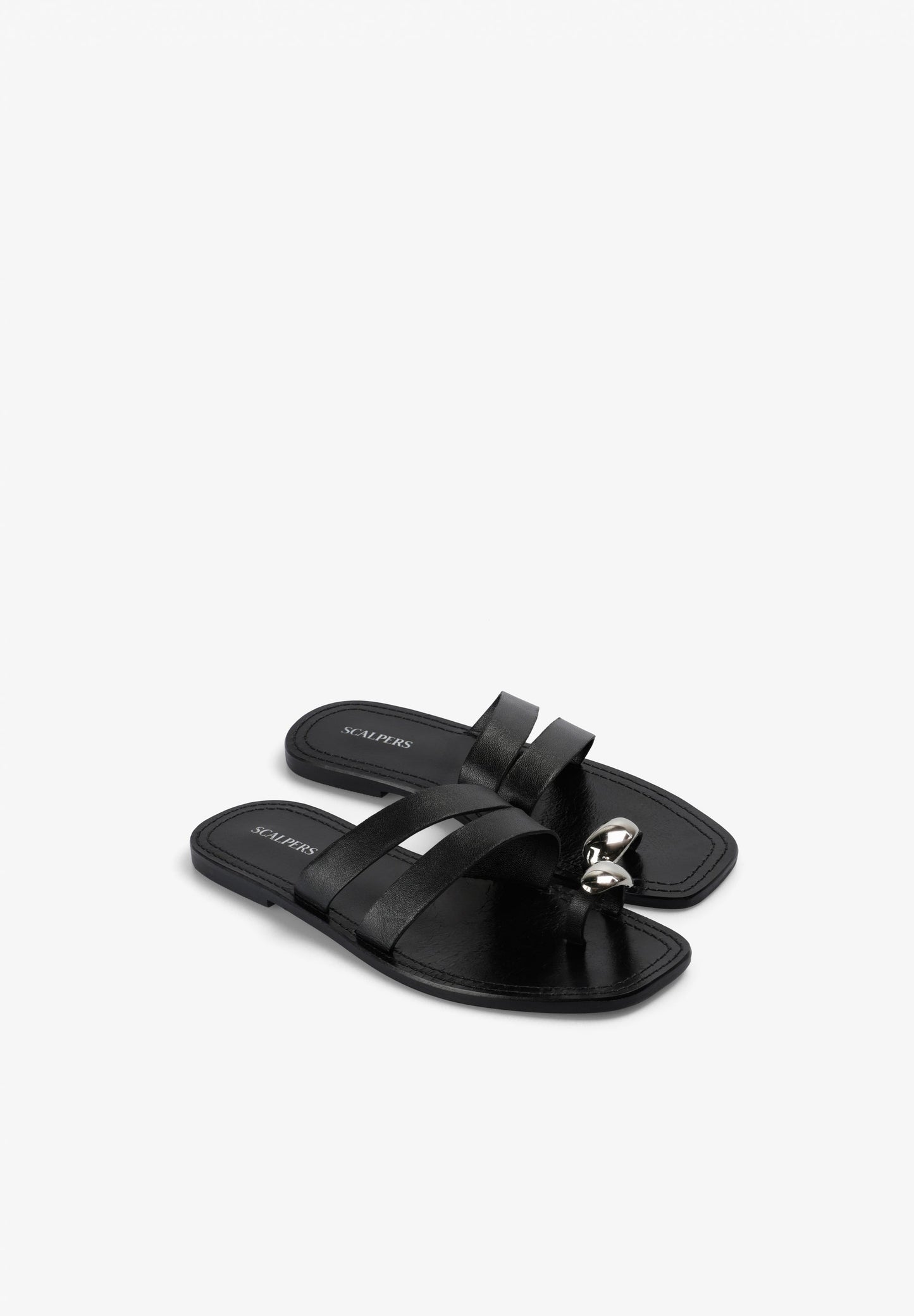 LEATHER SANDALS WITH METAL DETAILS