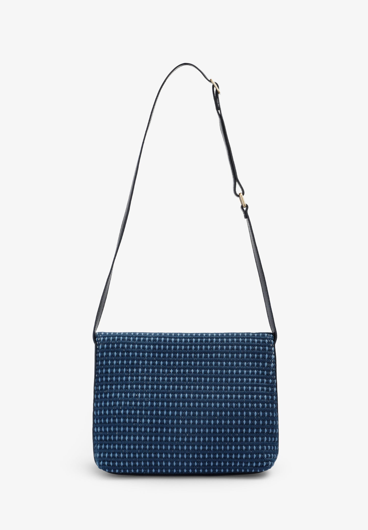 BRAIDED CLUTCH BAG