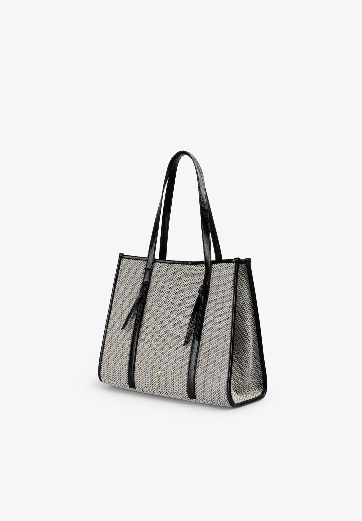 BRAIDED TOTE BAG