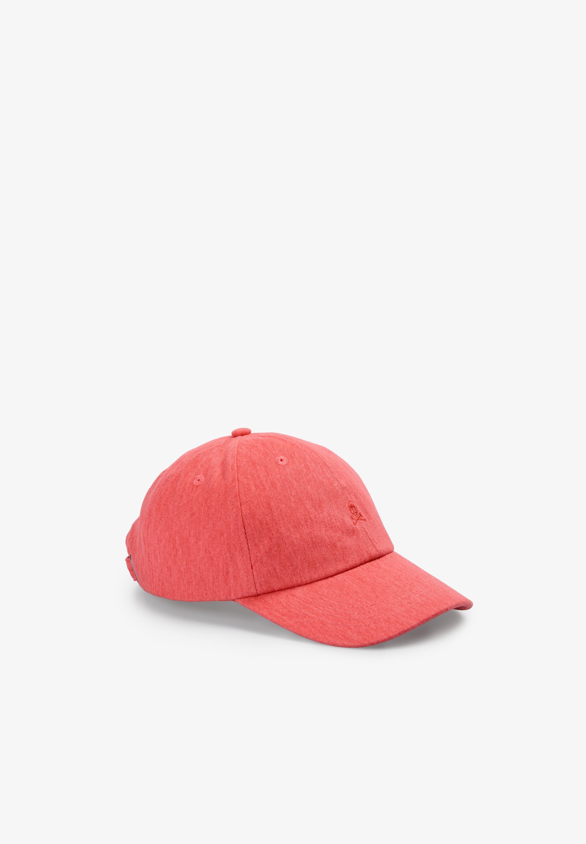 MATCHING CAP WITH SKULL