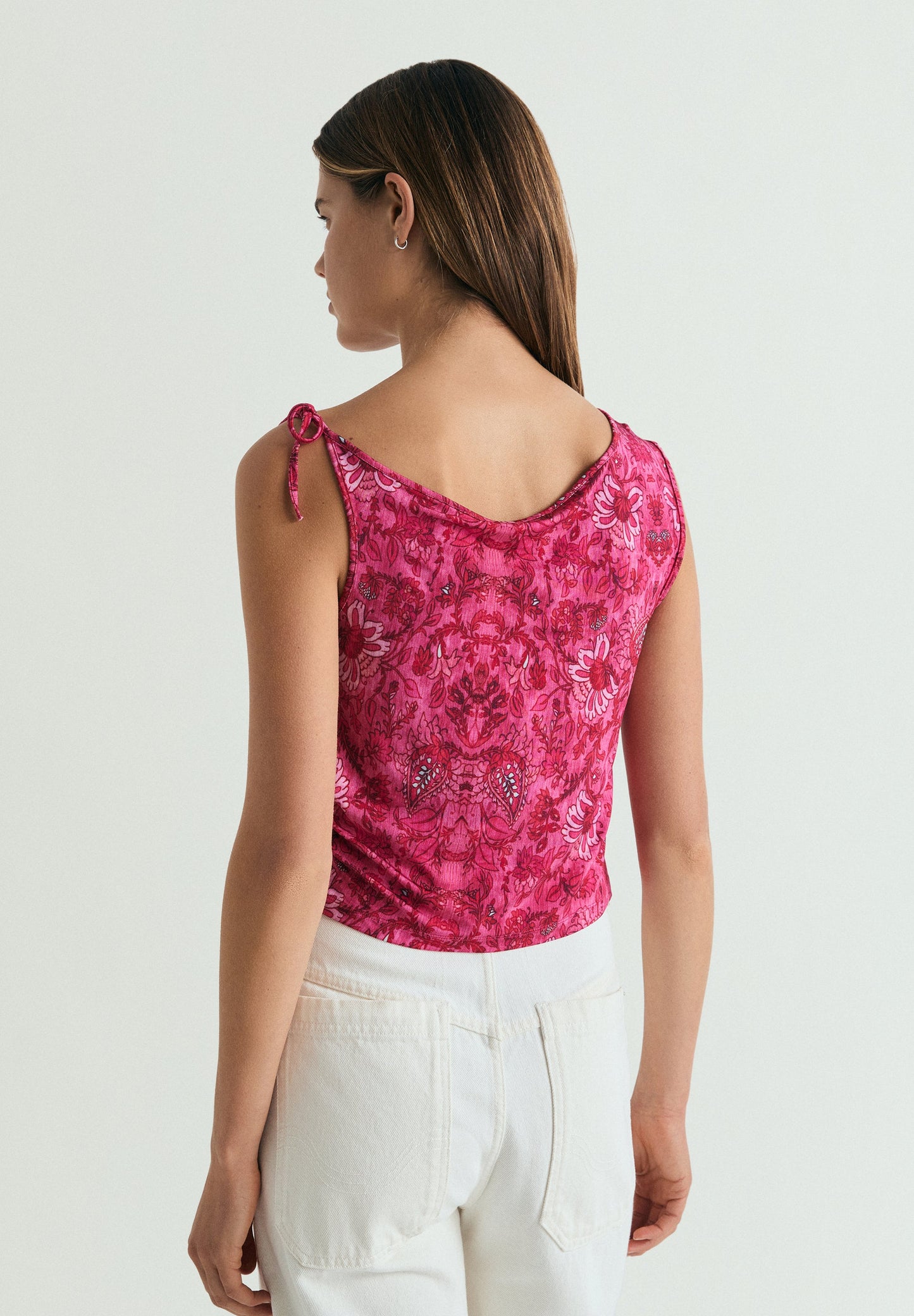 ASYMMETRIC PRINT TOP
