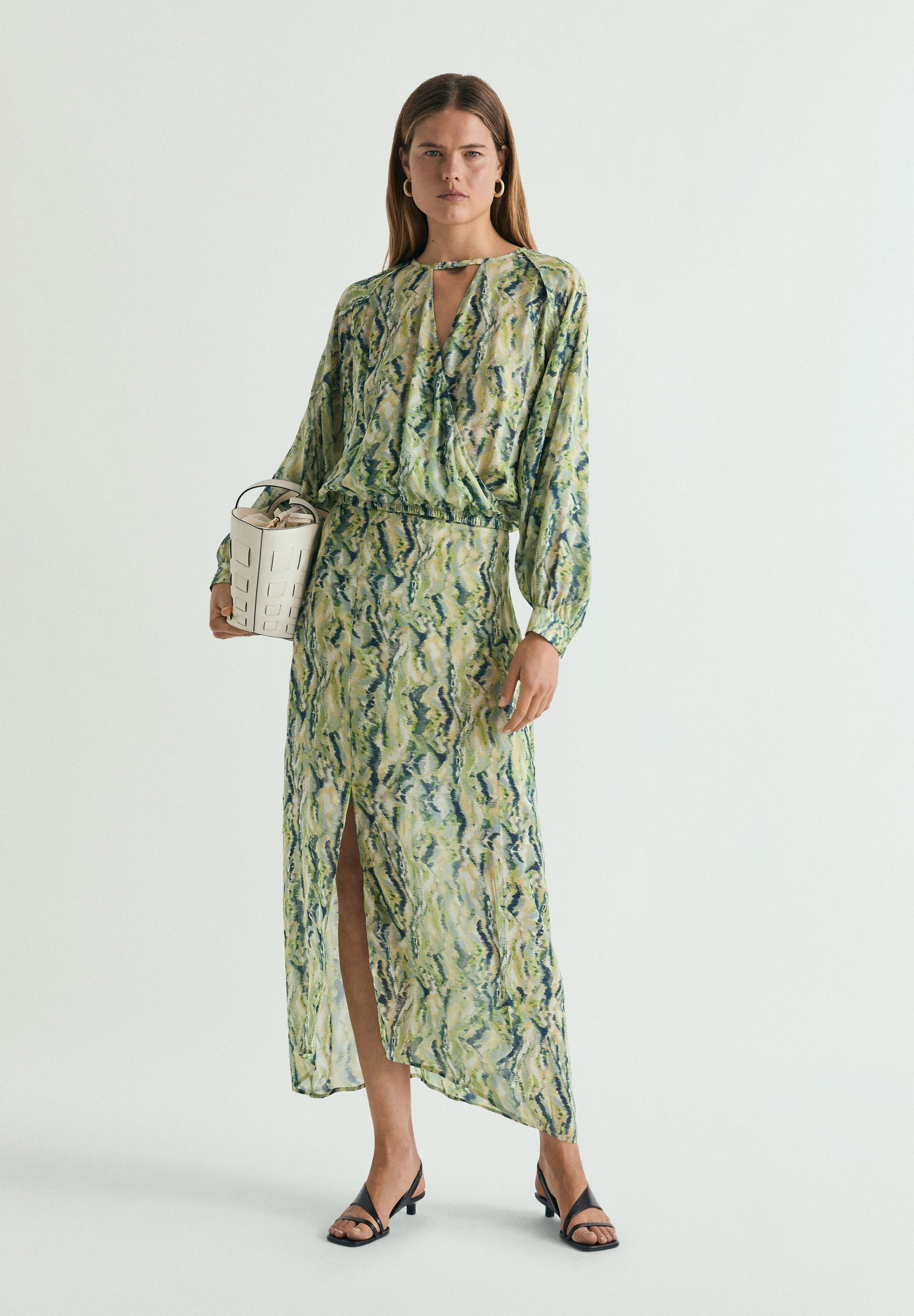 FLOWING PRINTED SKIRT