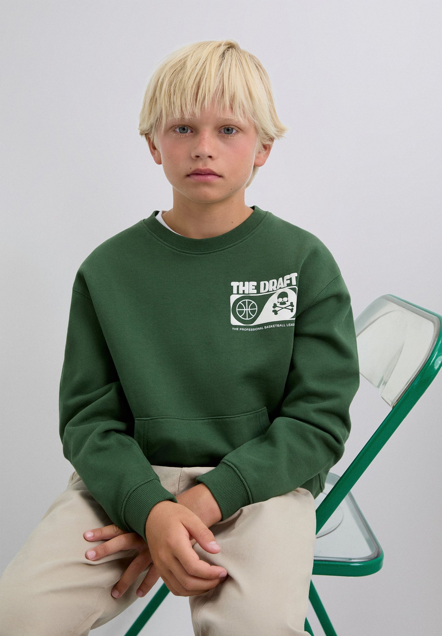 SWEATSHIRT WITH CONTRAST PRINT