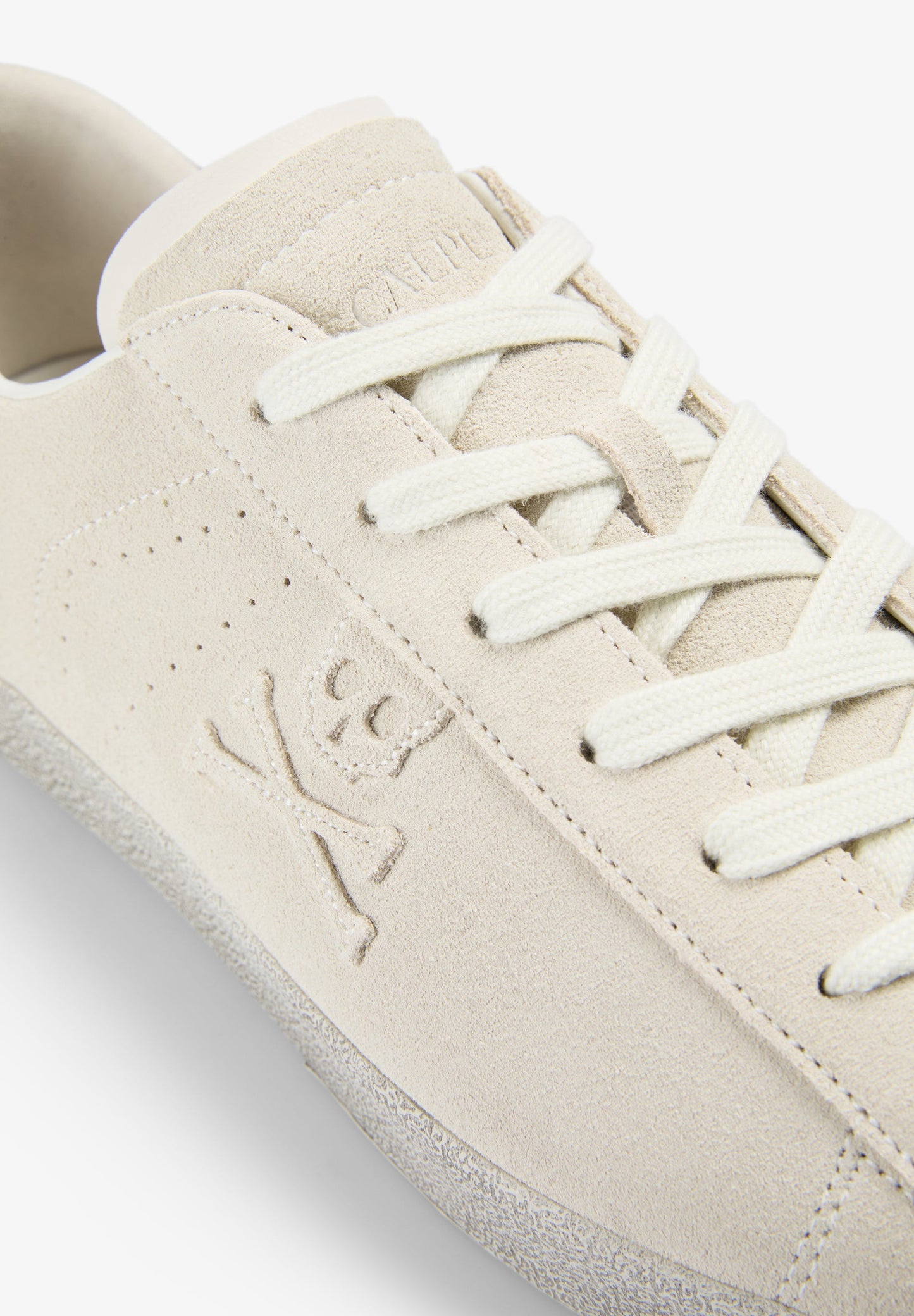 SKULL LOW TOP SNEAKERS