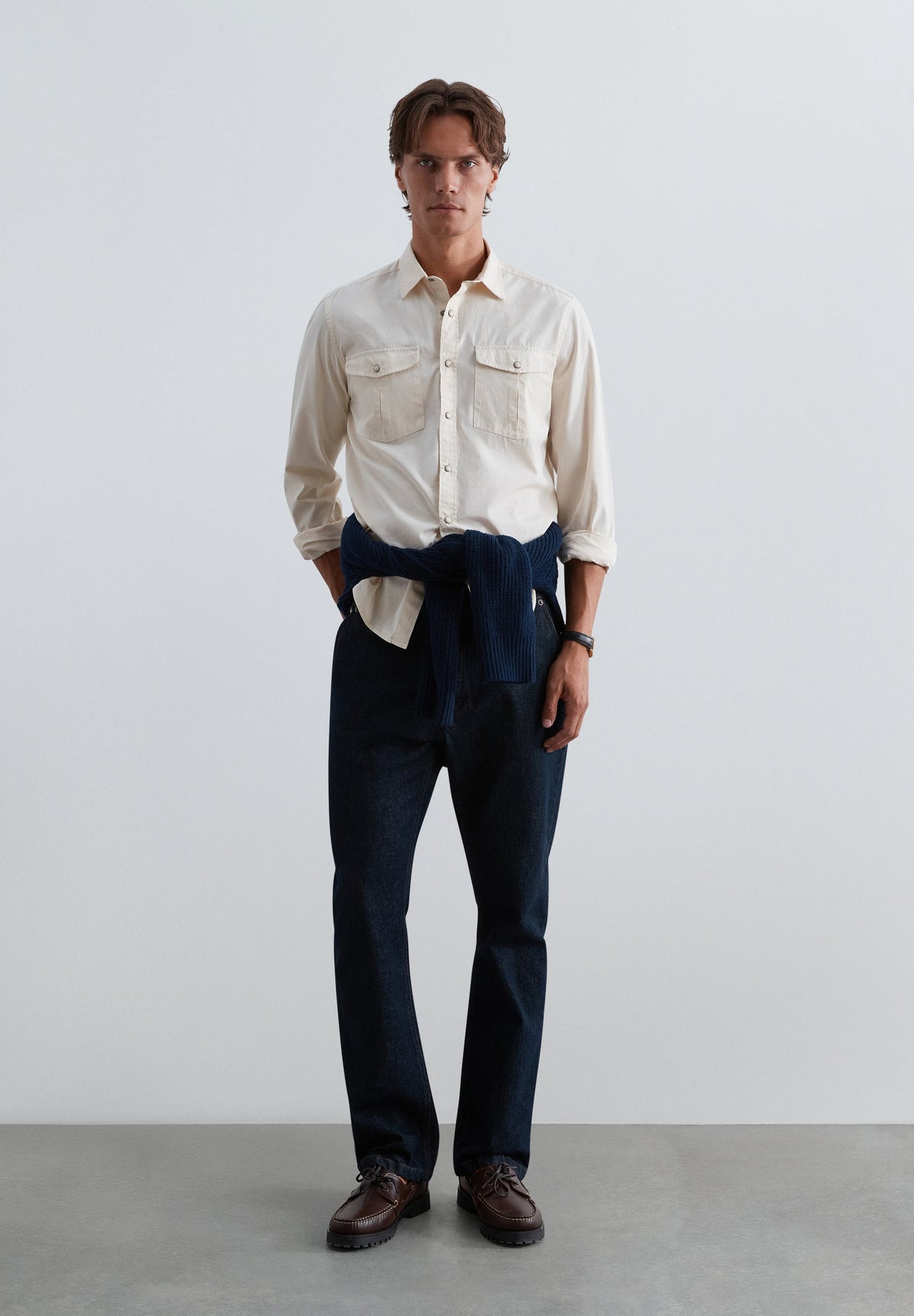 BUTTON-UP SHIRT WITH POCKETS