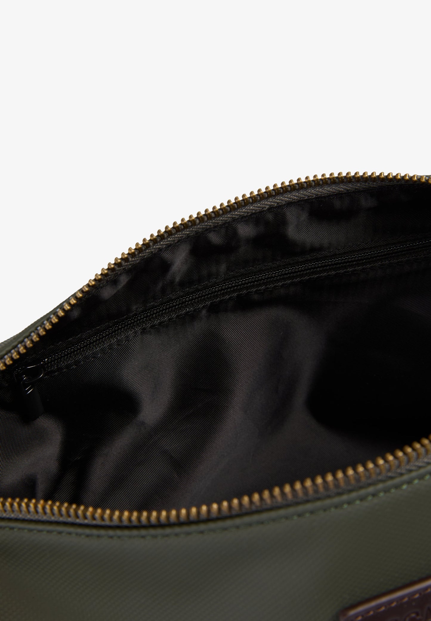 WAXED TRAVEL TOILETRY BAG