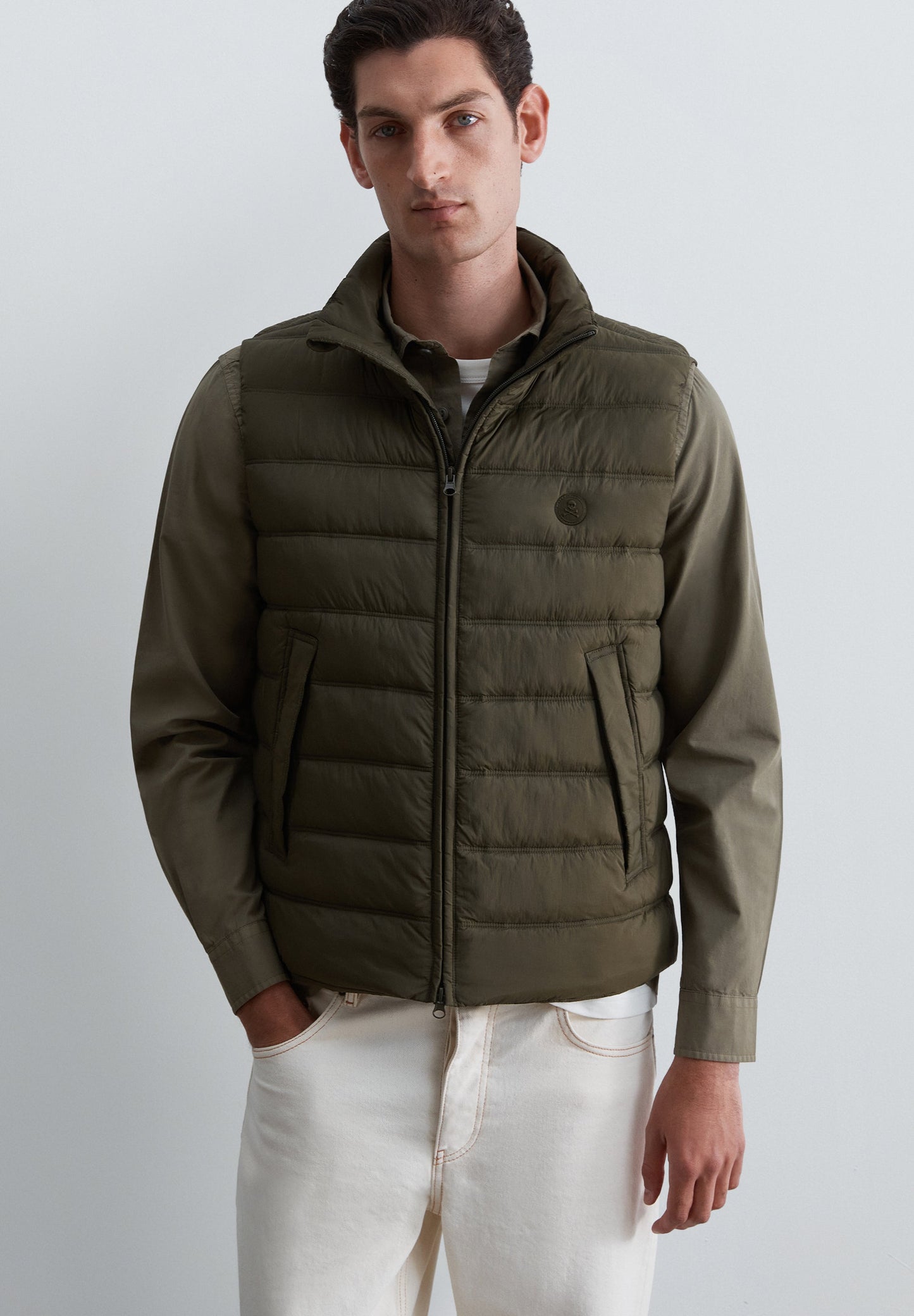 PUFFER VEST WITH POCKETS
