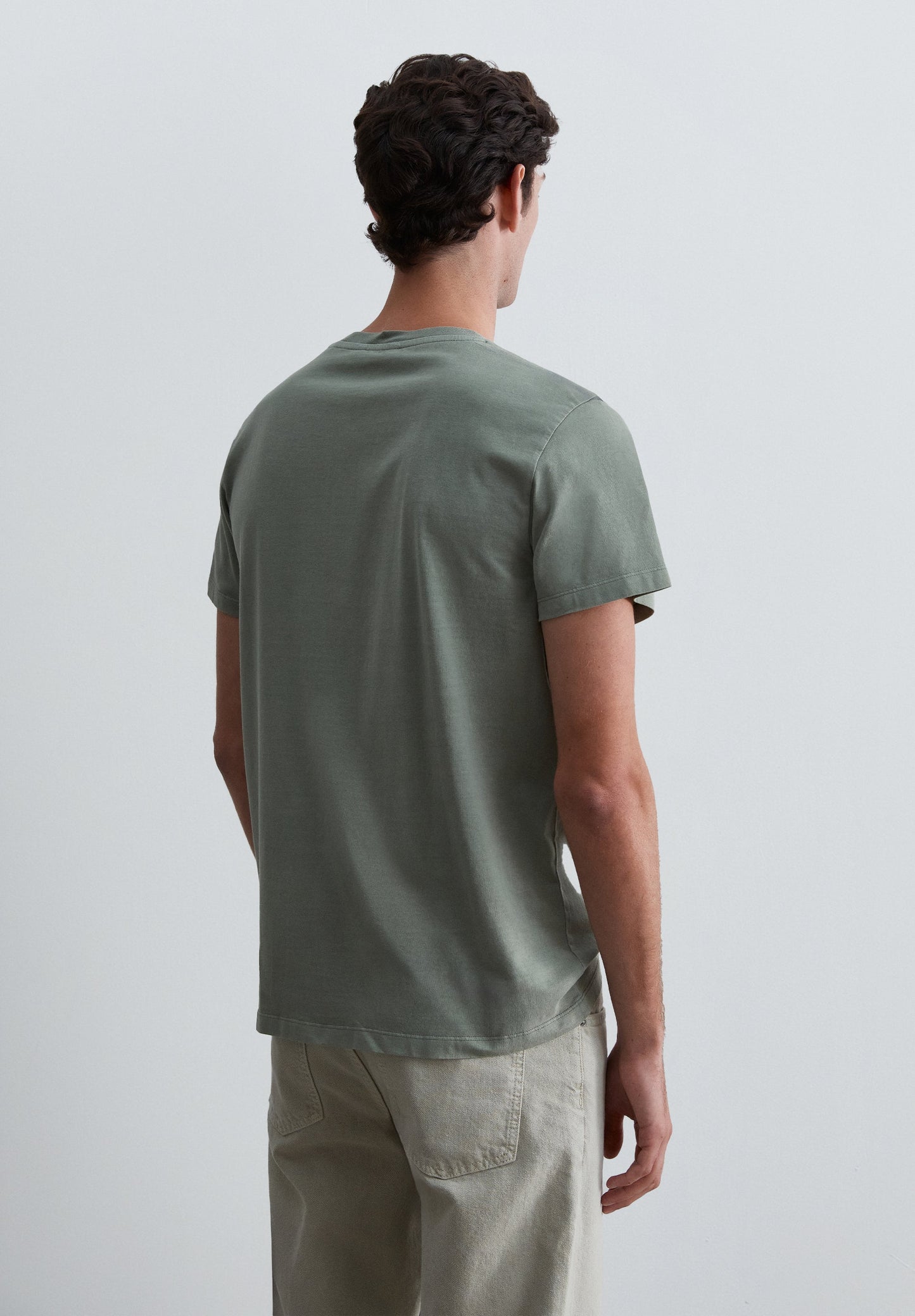 T-SHIRT WITH TONAL EMBROIDERED SKULL