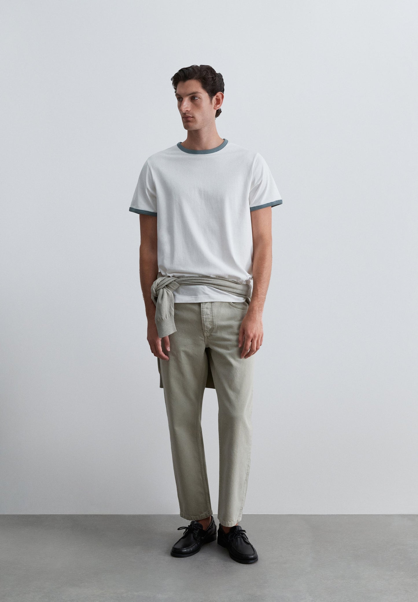 CONTRAST RIBBED T-SHIRT