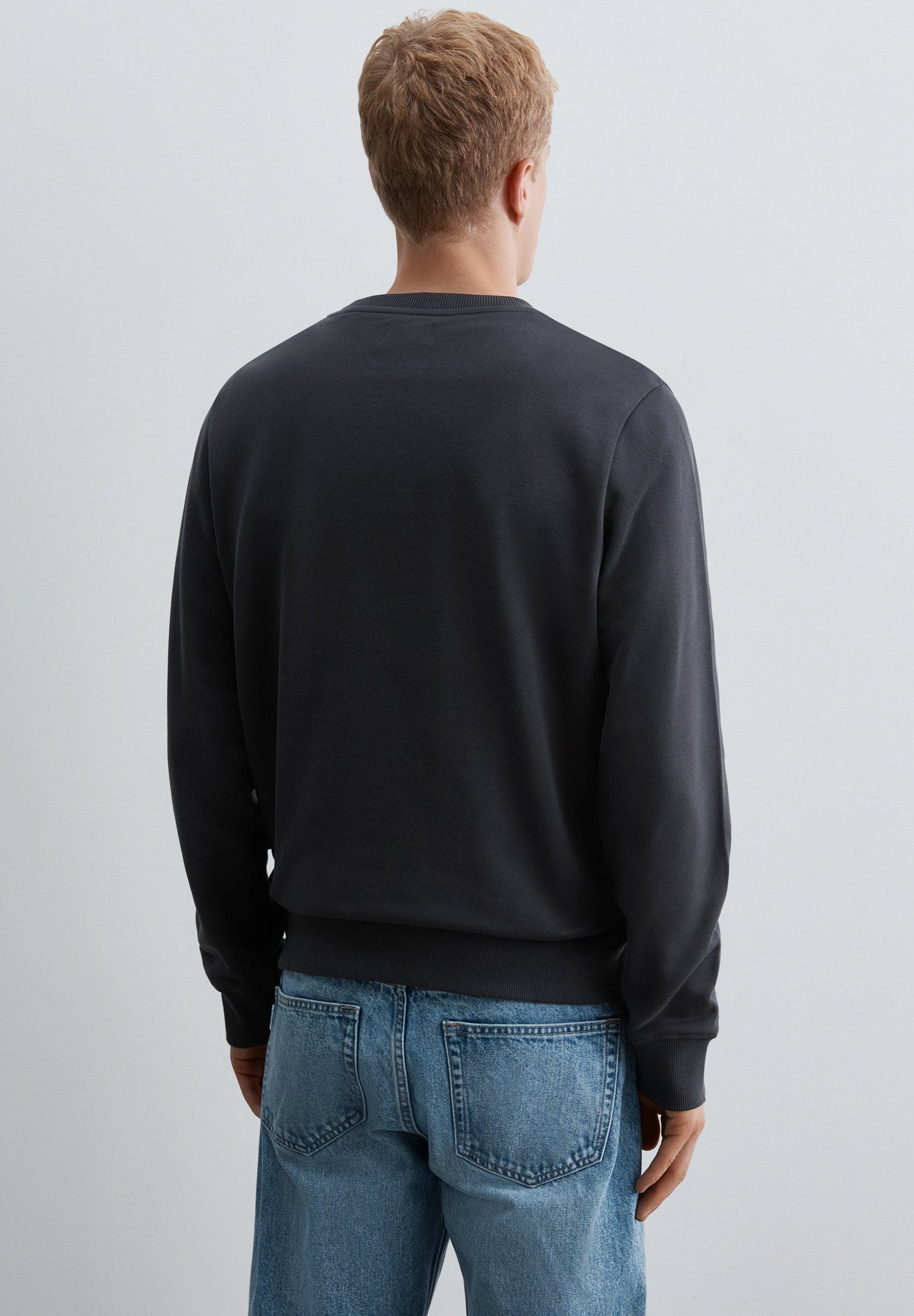 CREWNECK SWEATSHIRT WITH TONAL EMBROIDERY