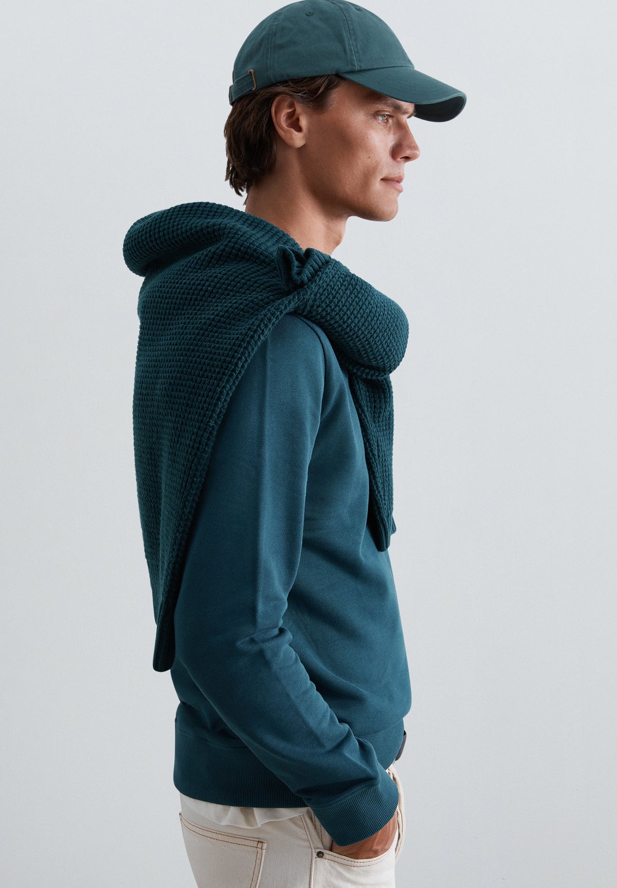 CREWNECK SWEATSHIRT WITH TONAL EMBROIDERY