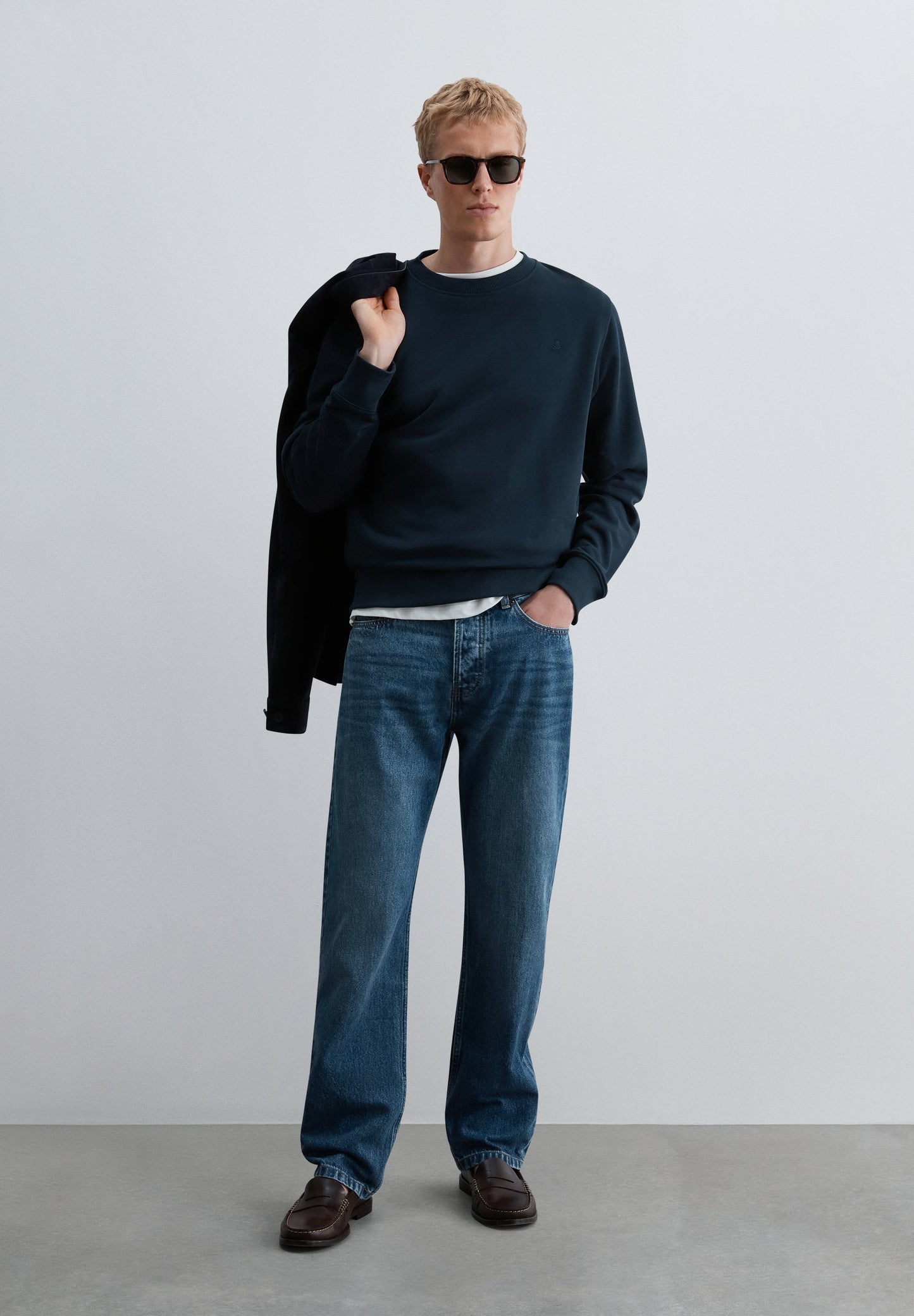 CREWNECK SWEATSHIRT WITH TONAL EMBROIDERY