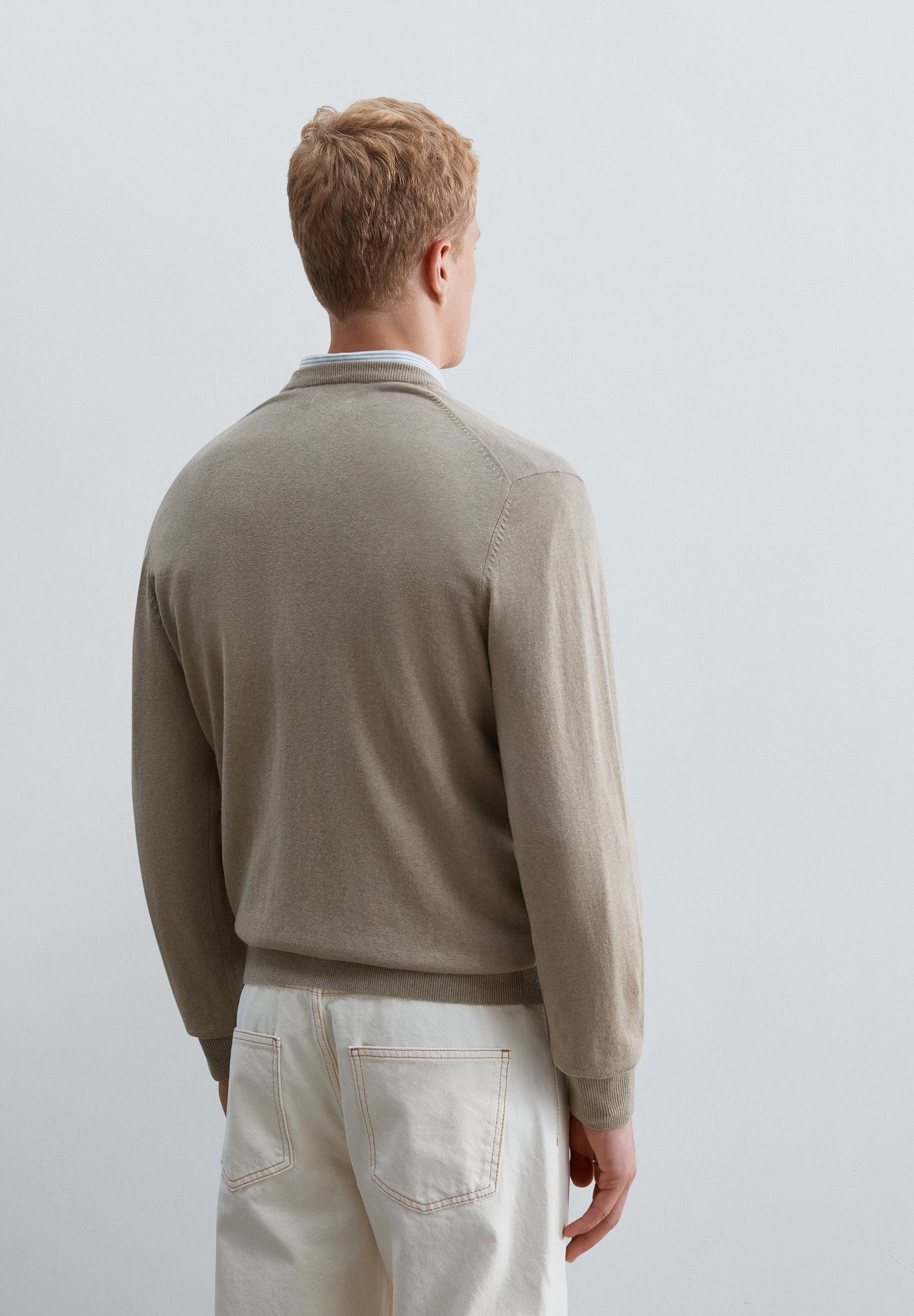 KNIT V-NECK SWEATER