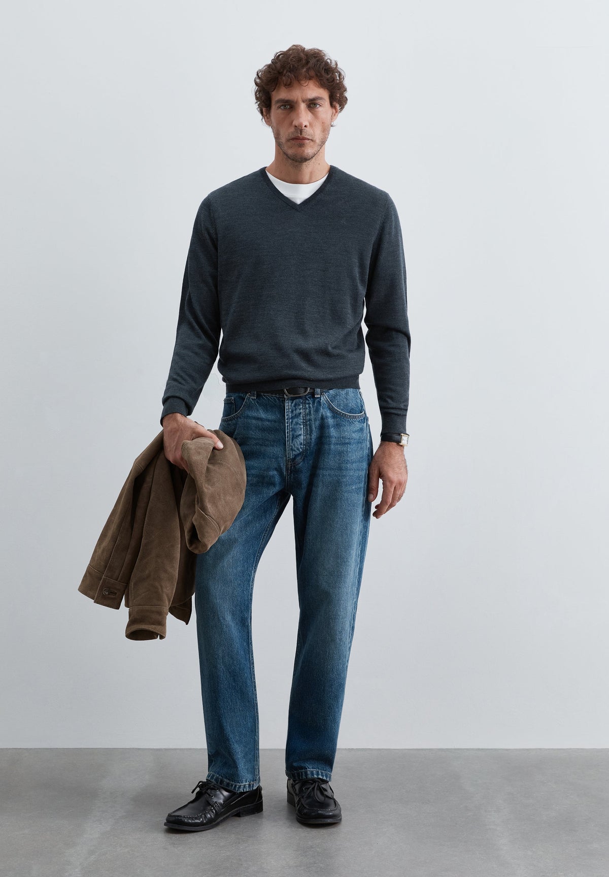 V-NECK WOOL SWEATER