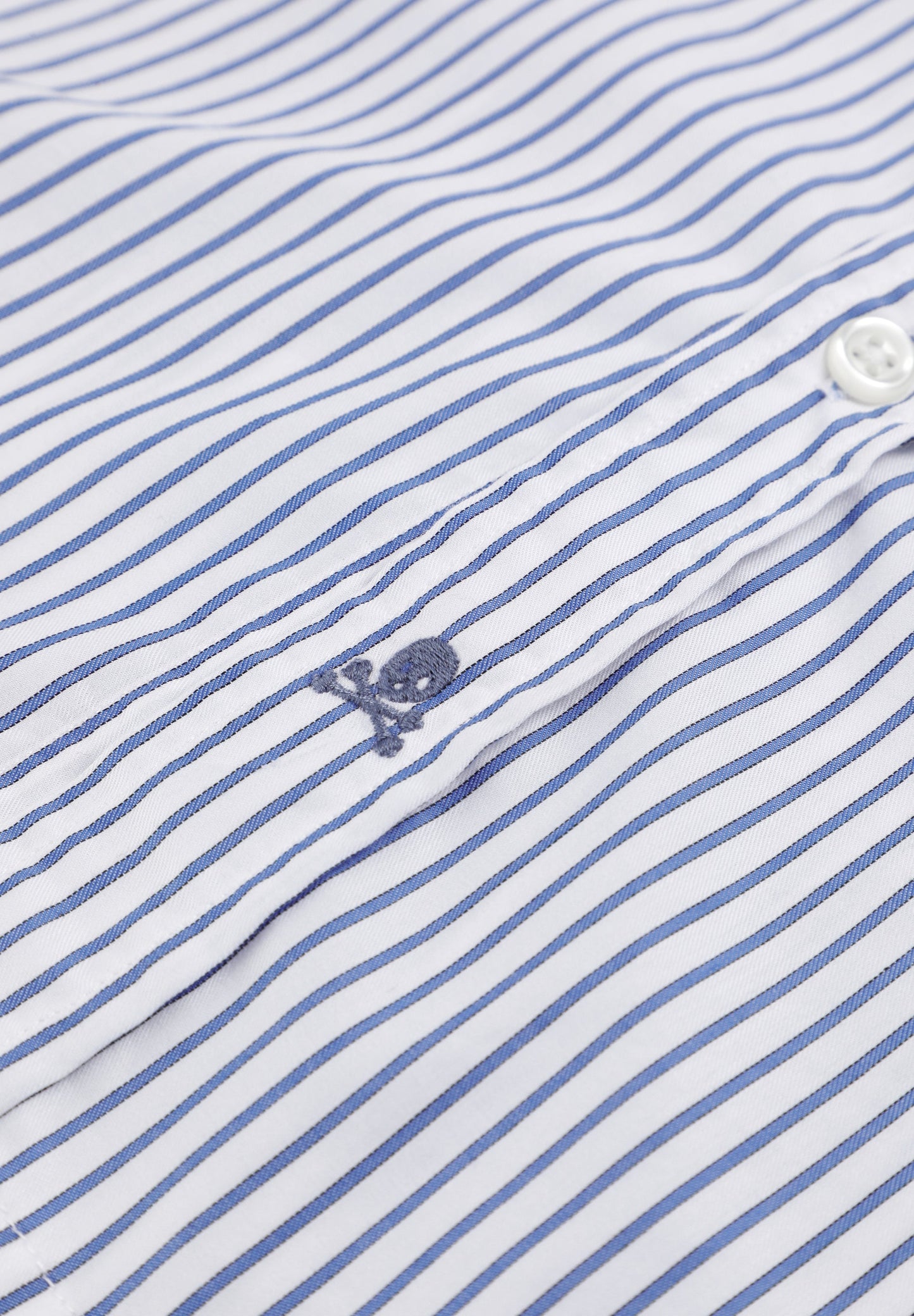 SLIM FIT CONTRAST EMBROIDERED SHIRT