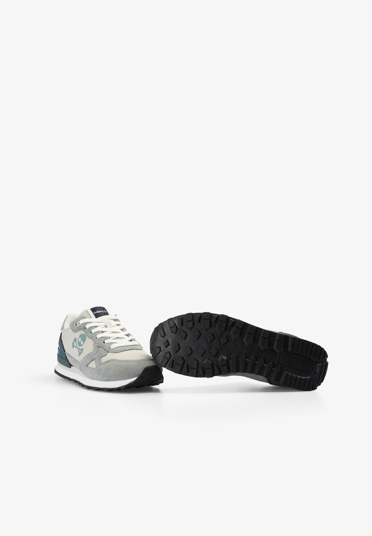 SNEAKERS WITH SIDE SKULL
