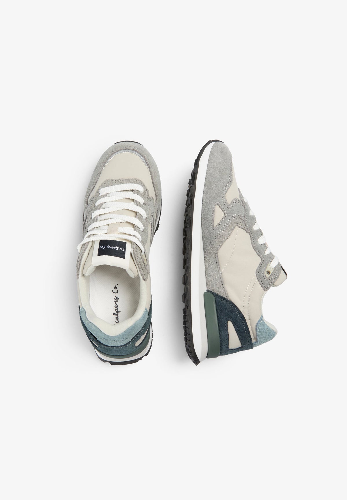SNEAKERS WITH SIDE SKULL