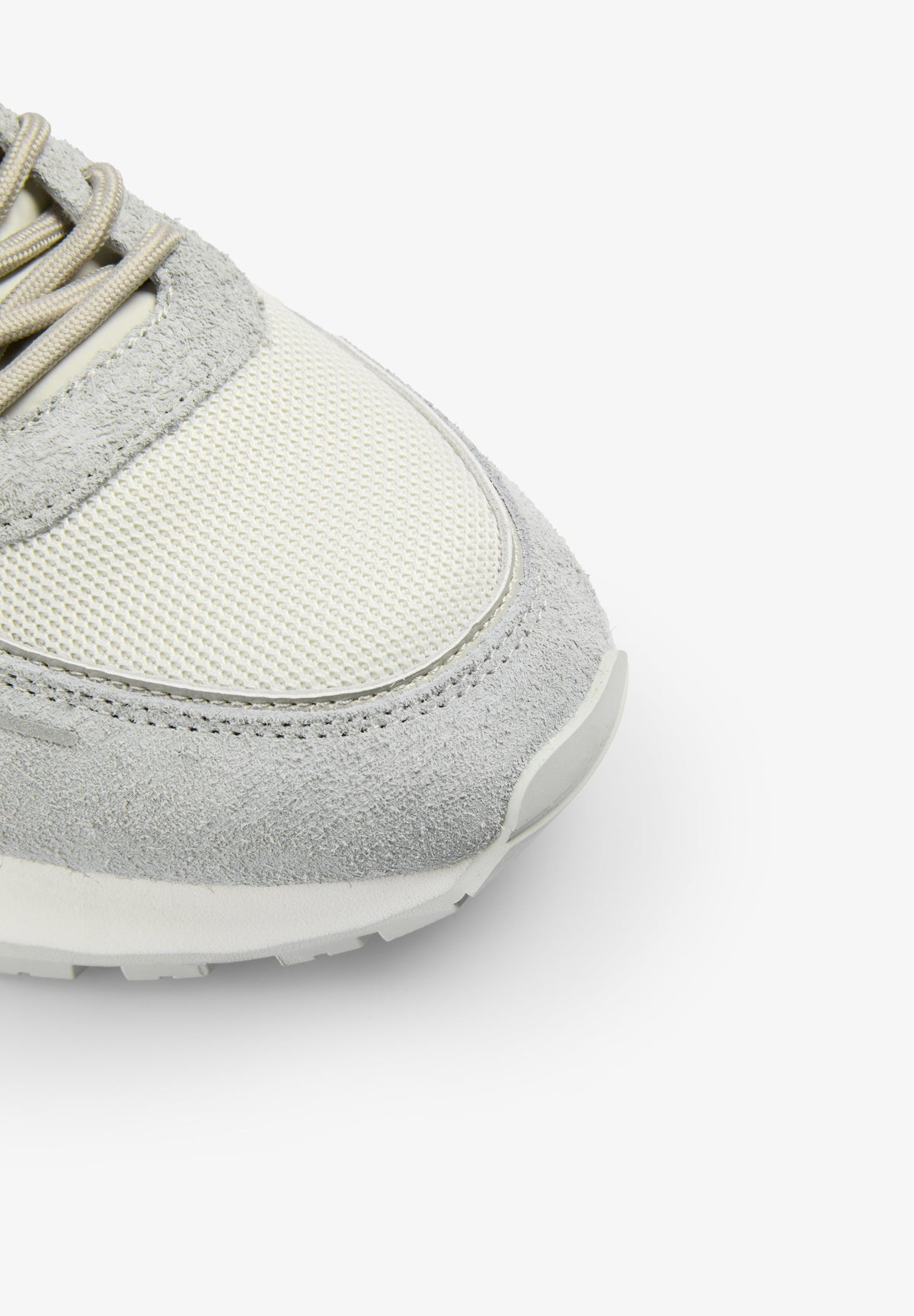 SCRIO 26 SNEAKERS