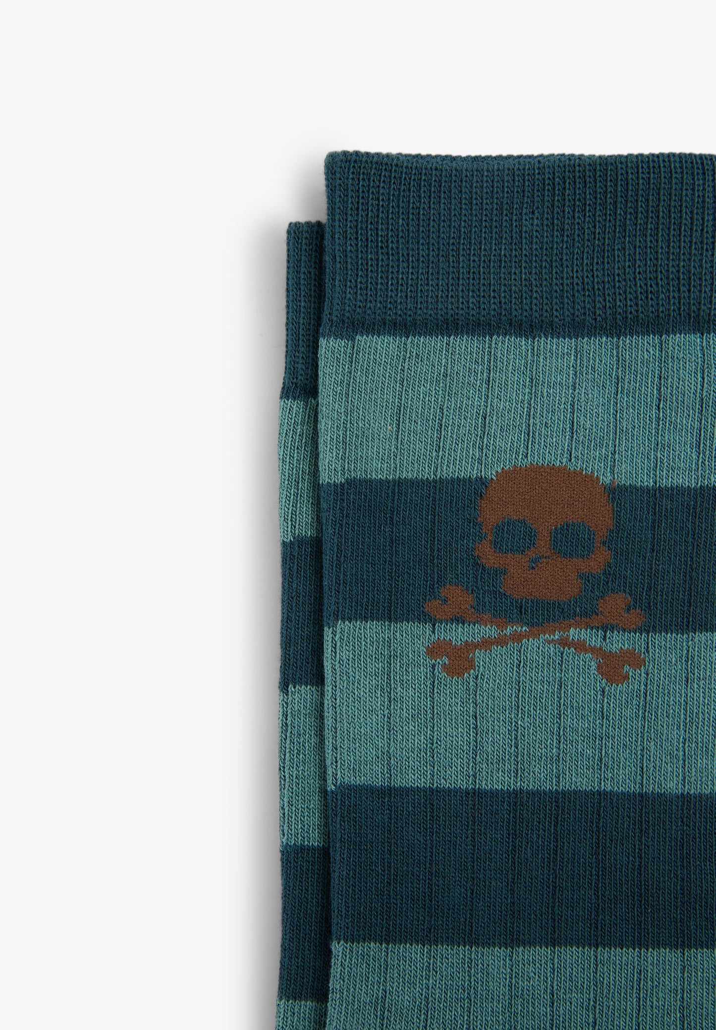 STRIPED KNEE HIGH SOCKS