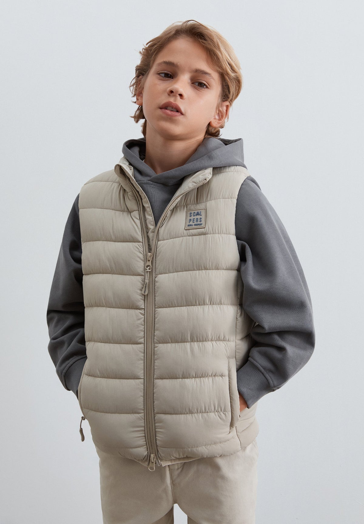 LIGHTWEIGHT PUFFER VEST