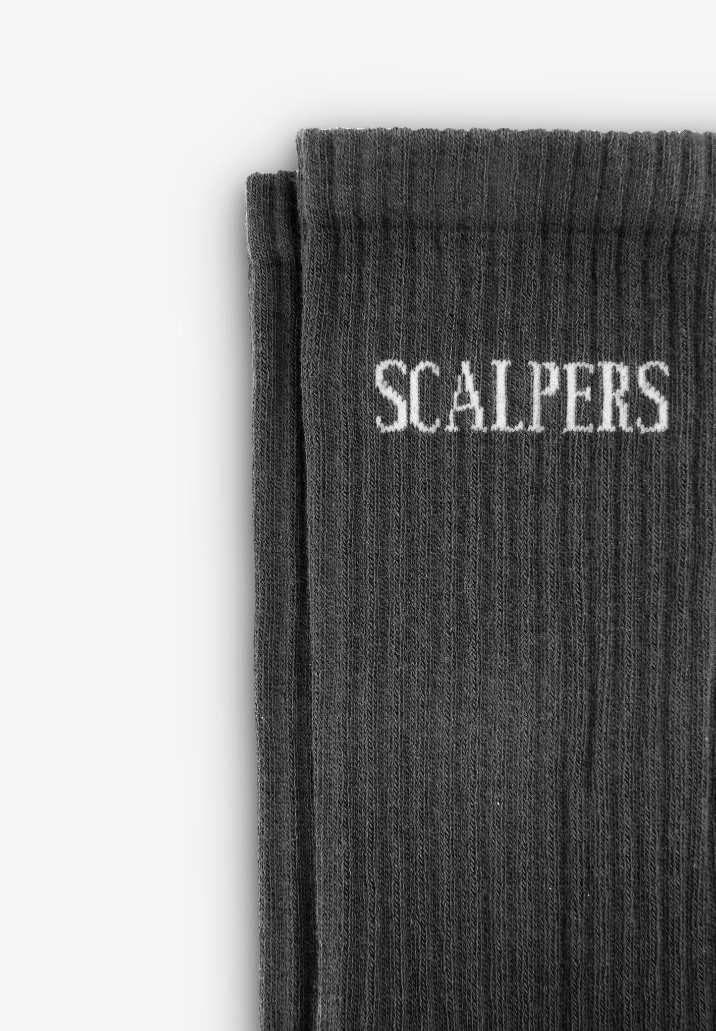 MID-CALF COTTON SOCKS