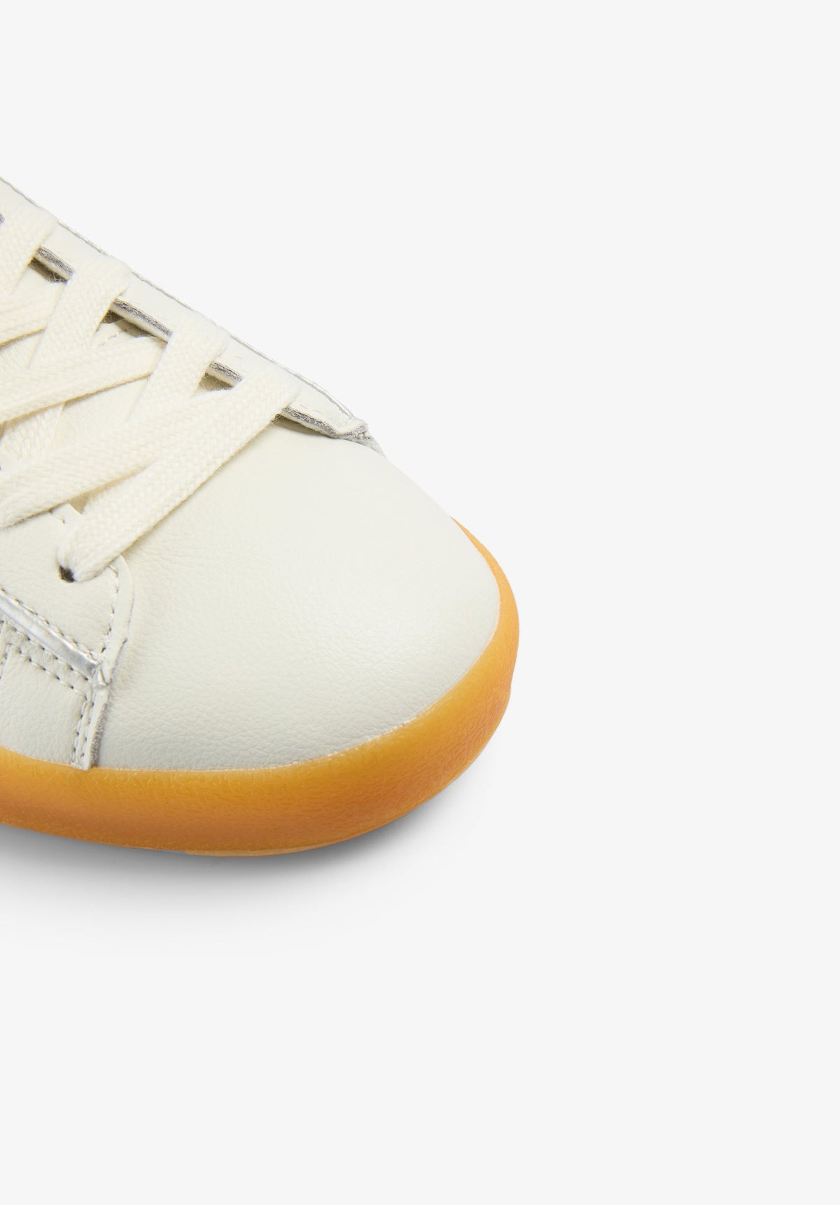 SCHENRY SNEAKERS