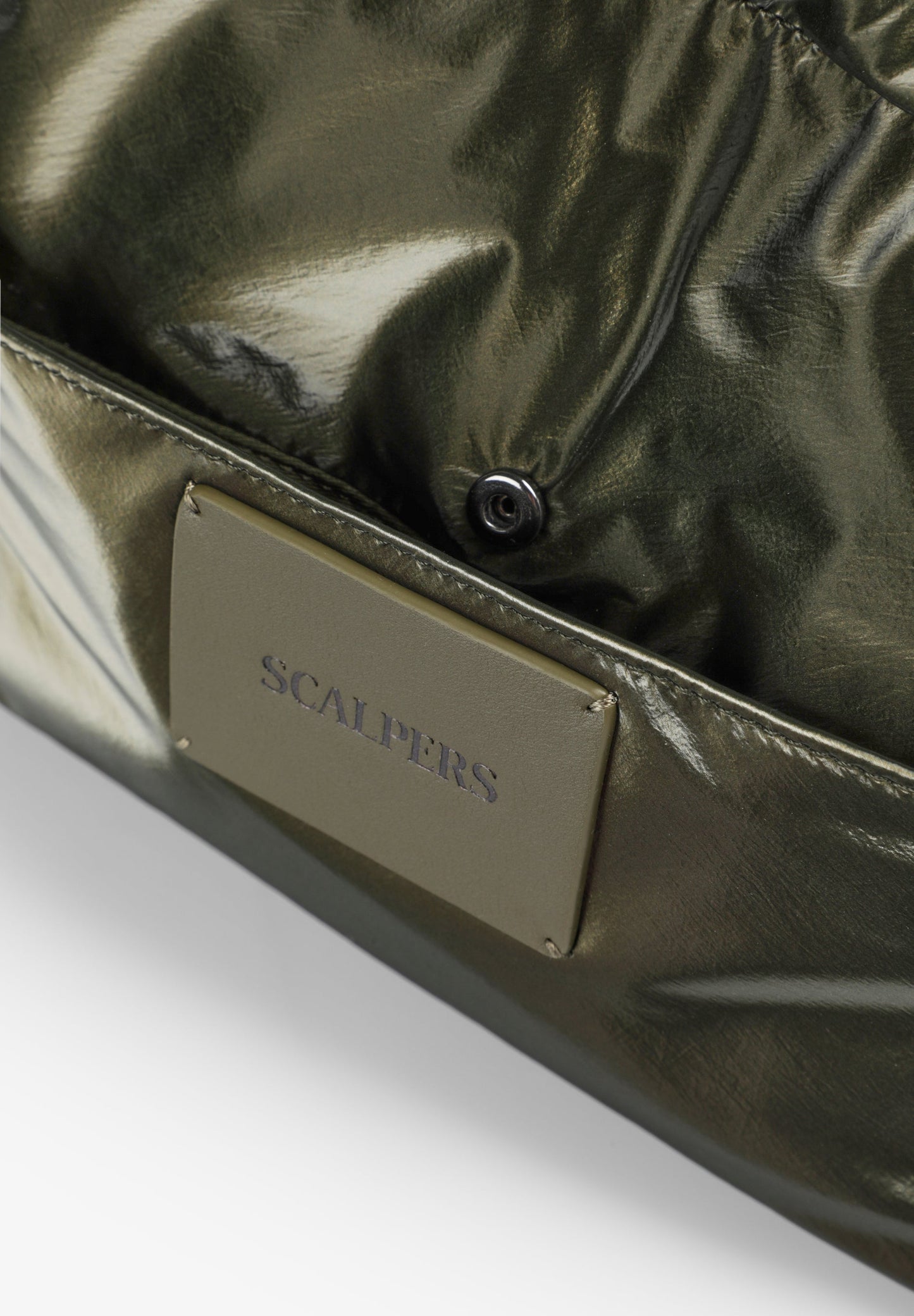 FAUX LEATHER TOILETRY BAG WITH RUCHED CLOSURE