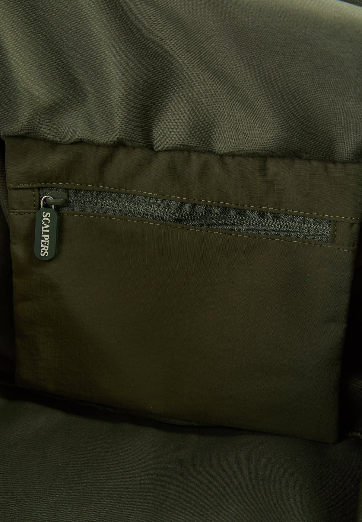 SPORTS DUFFLE BAG