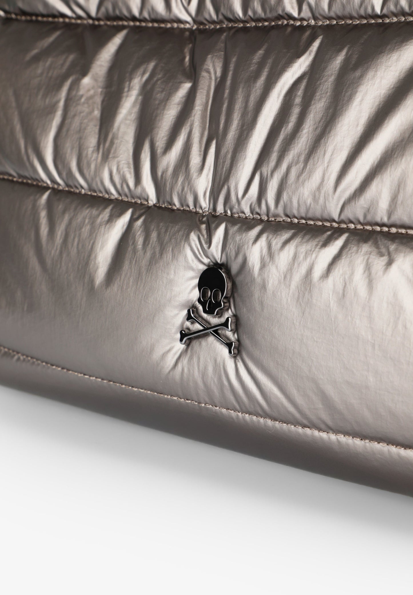 METALLIC QUILTED TOTE BAG