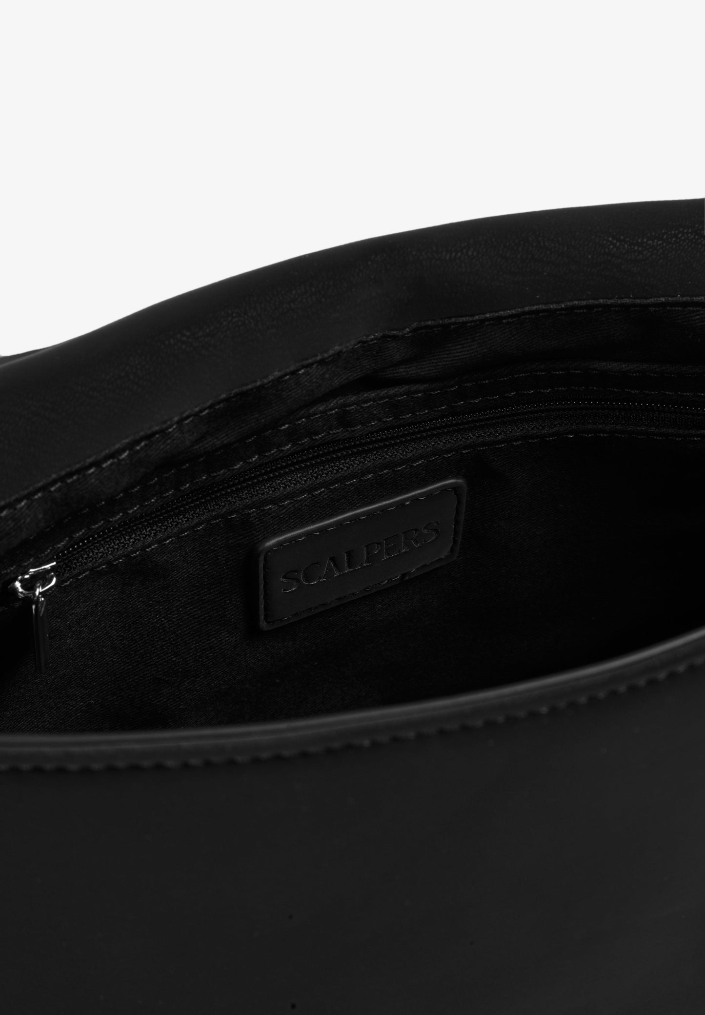 SHOULDER BAG WITH CHAIN