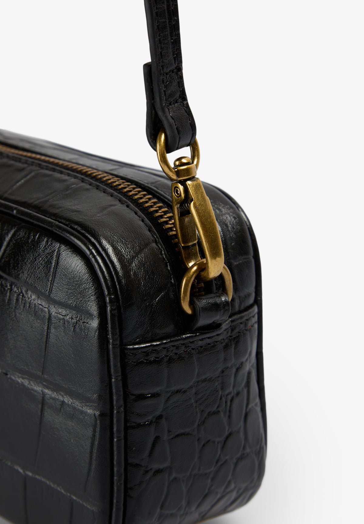 BAGUETTE LEATHER BAG
