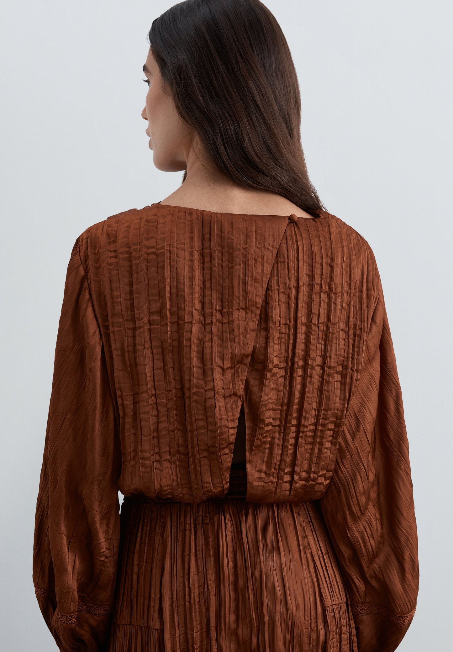 SATIN TOP WITH TEXTURE