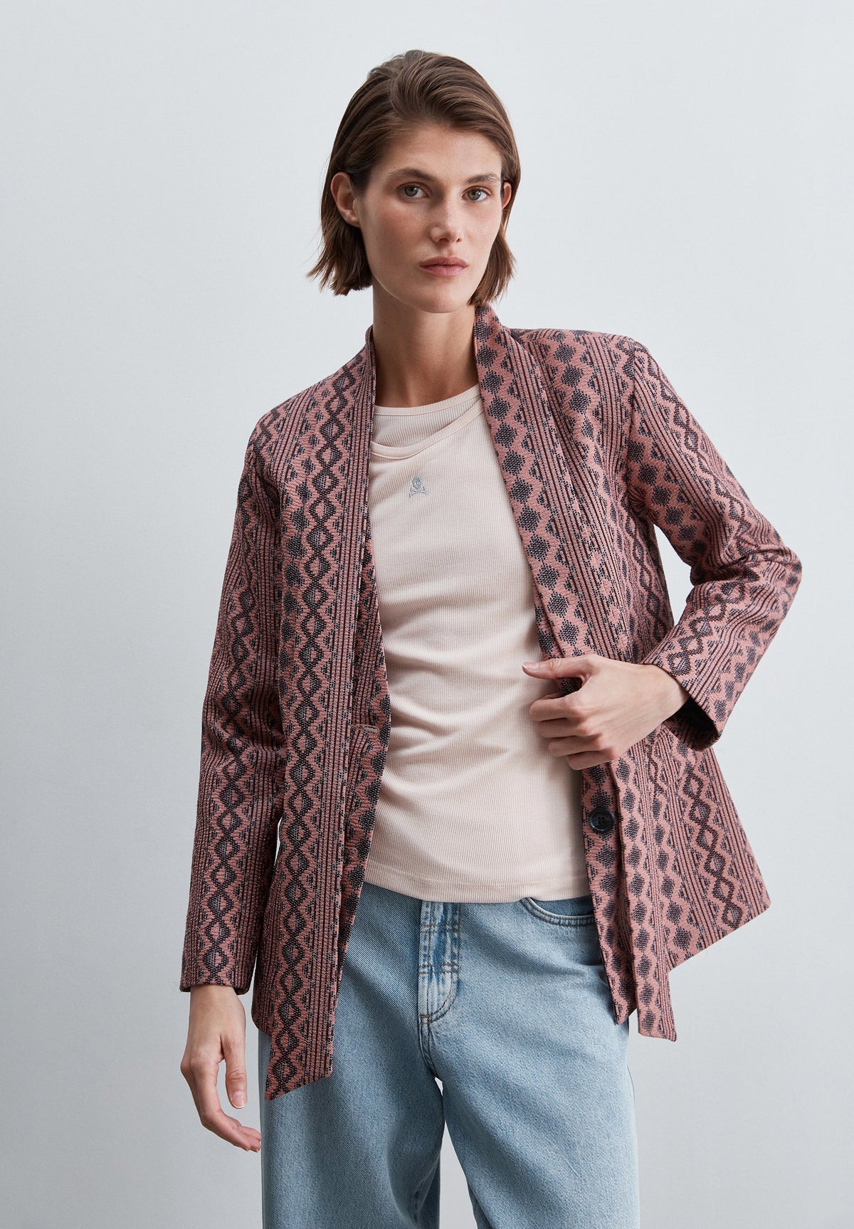 GEOMETRIC BLAZER WITH BOW
