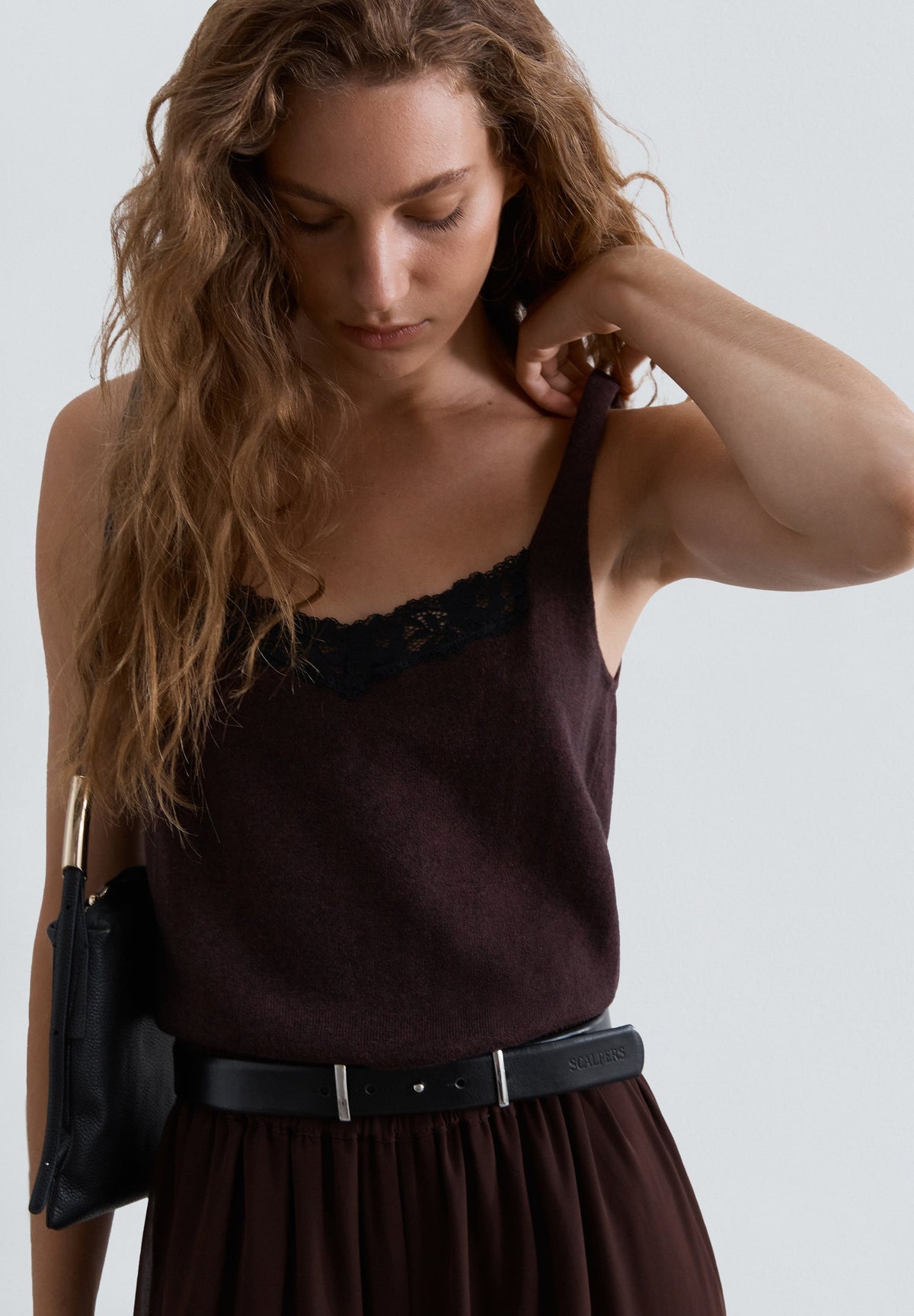 KNIT TOP WITH LACE