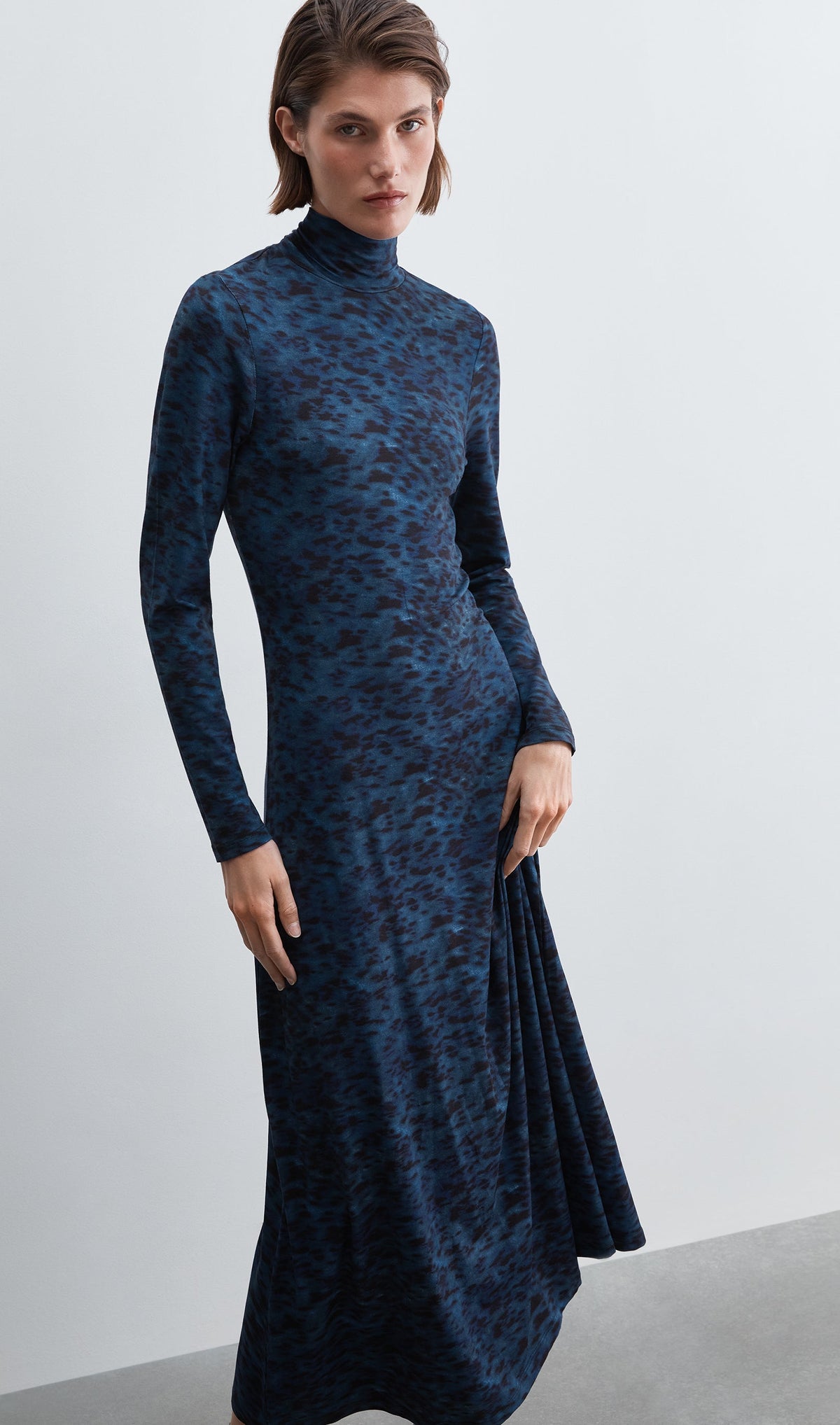 MIDI DRESS WITH HIGH NECK