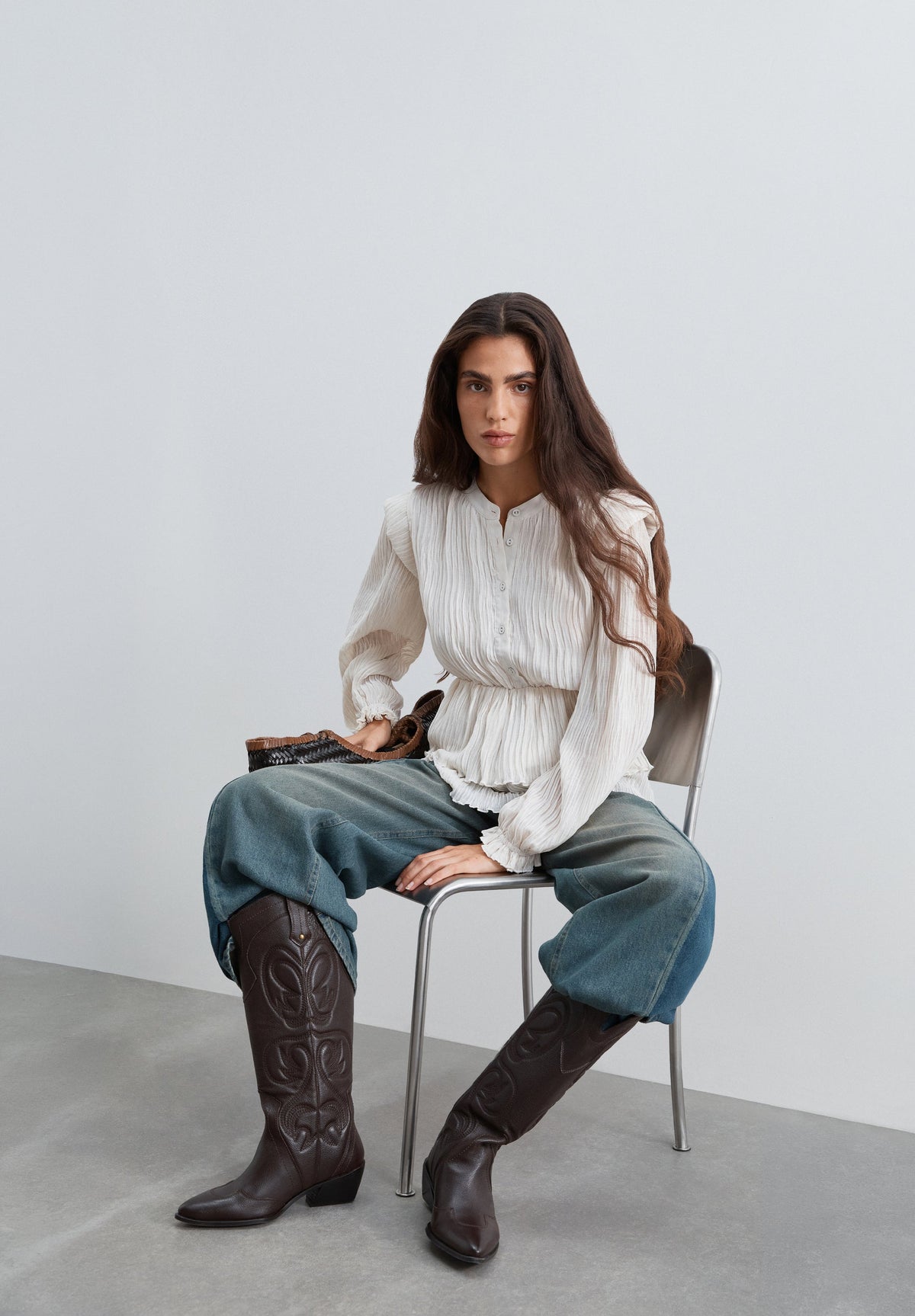 PLEATED RUFFLE BLOUSE