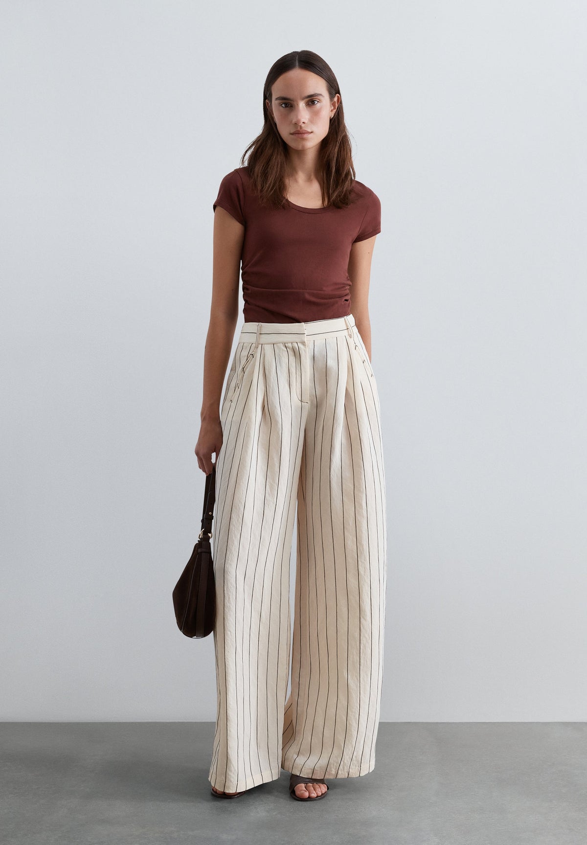 SIDE DRAPED T-SHIRT