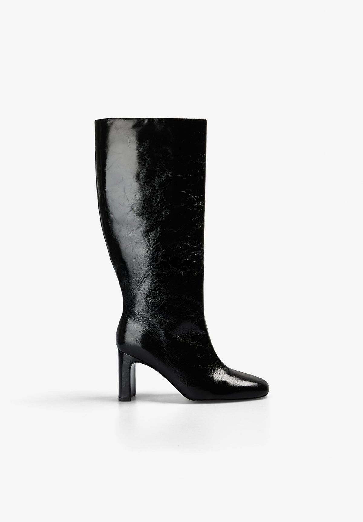 KNEE-HIGH LEATHER BOOTS